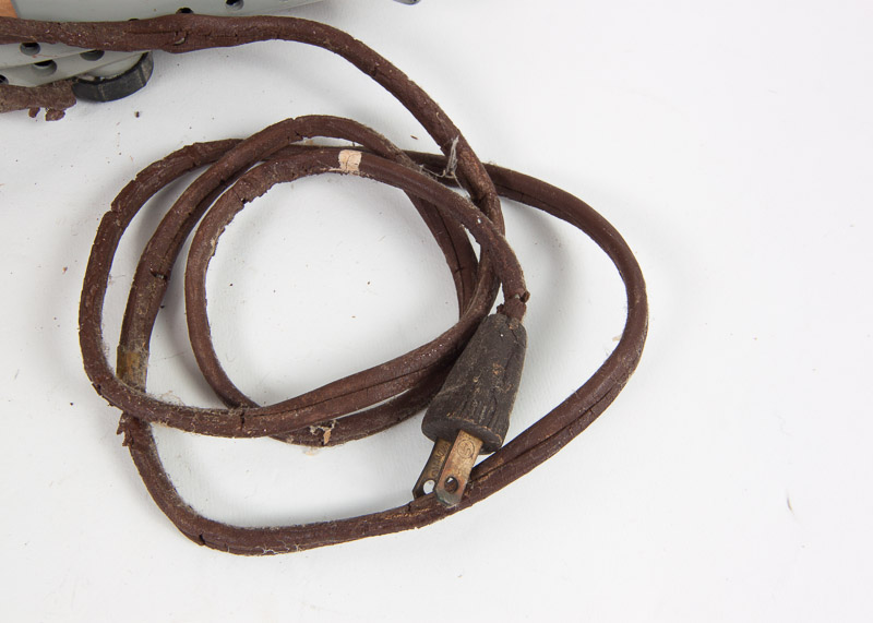 Vintage Zenith Delux Clock Radio