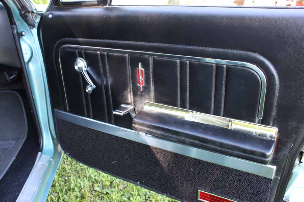 1966 Oldsmobile Cutlass Supreme