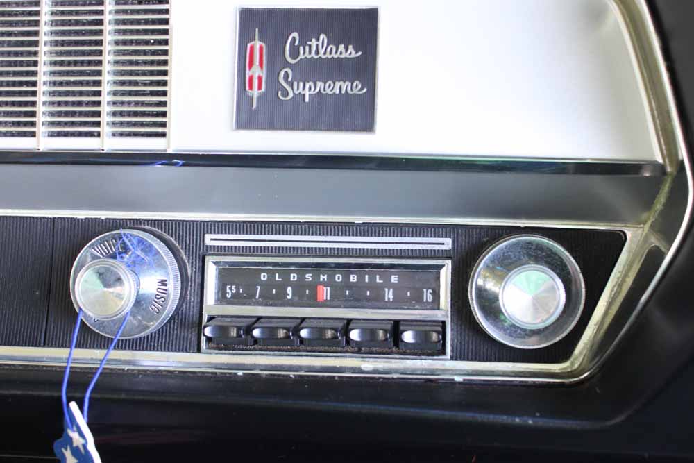 1966 Oldsmobile Cutlass Supreme