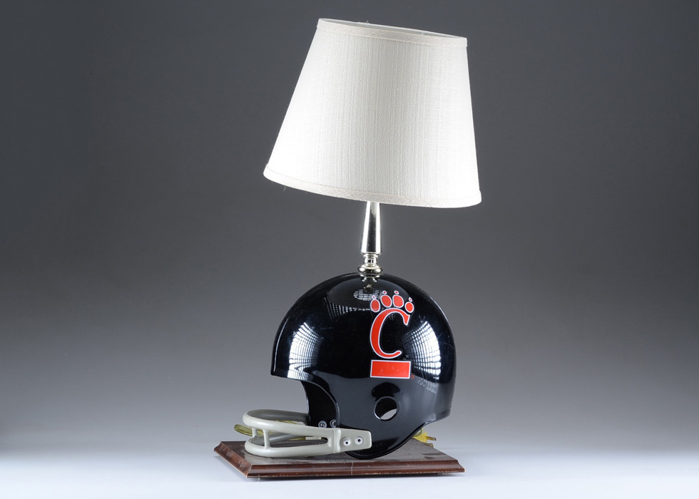University Of Cincinnati "Bearcats" Football Helmet Lamp