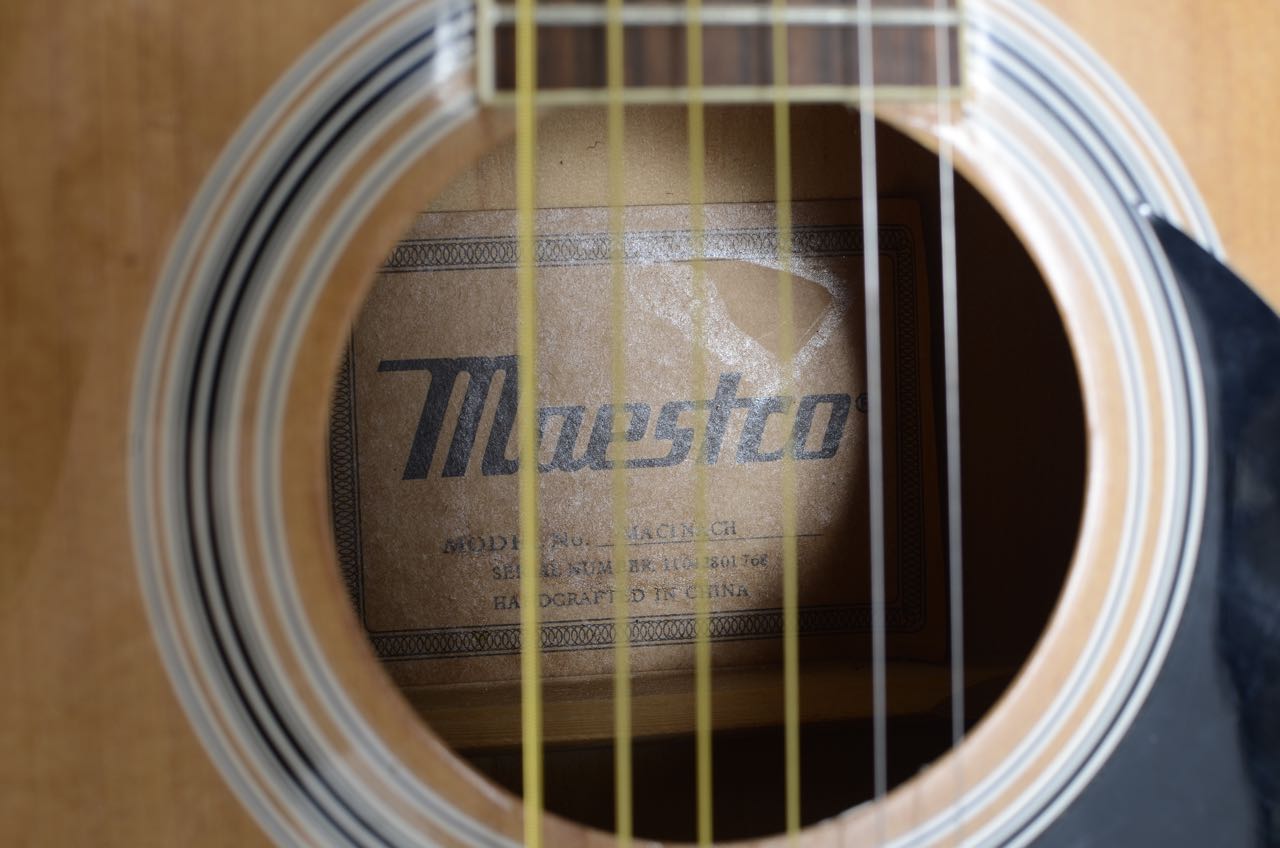 Gibson Acoustic Guitar Signed by Darius Rucker