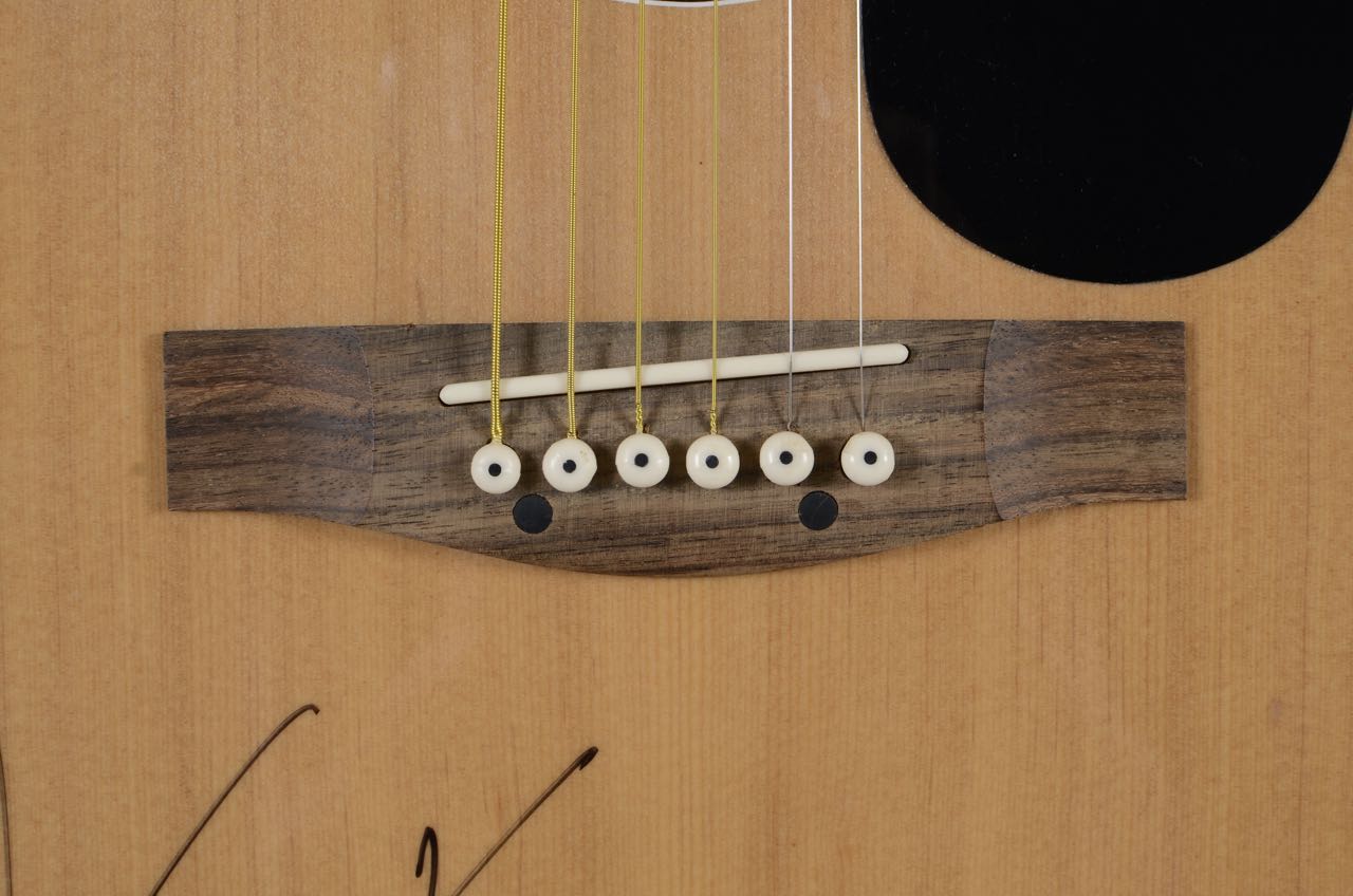 Gibson Acoustic Guitar Signed by Darius Rucker