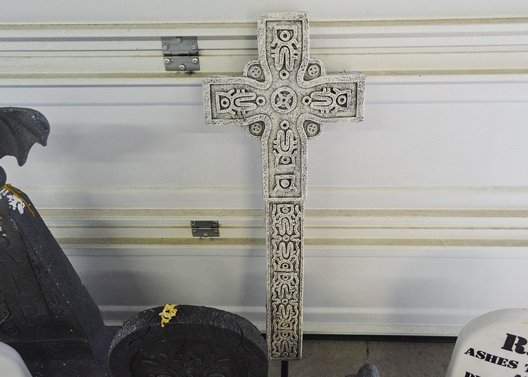 Fake Tombstone Yard Decorations