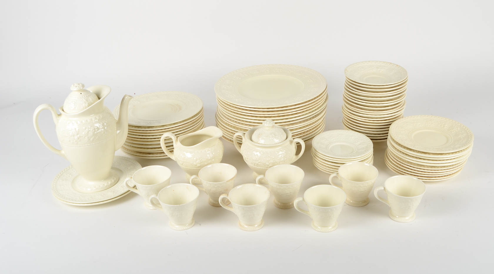 Wedgwood "Wellesley" China Set