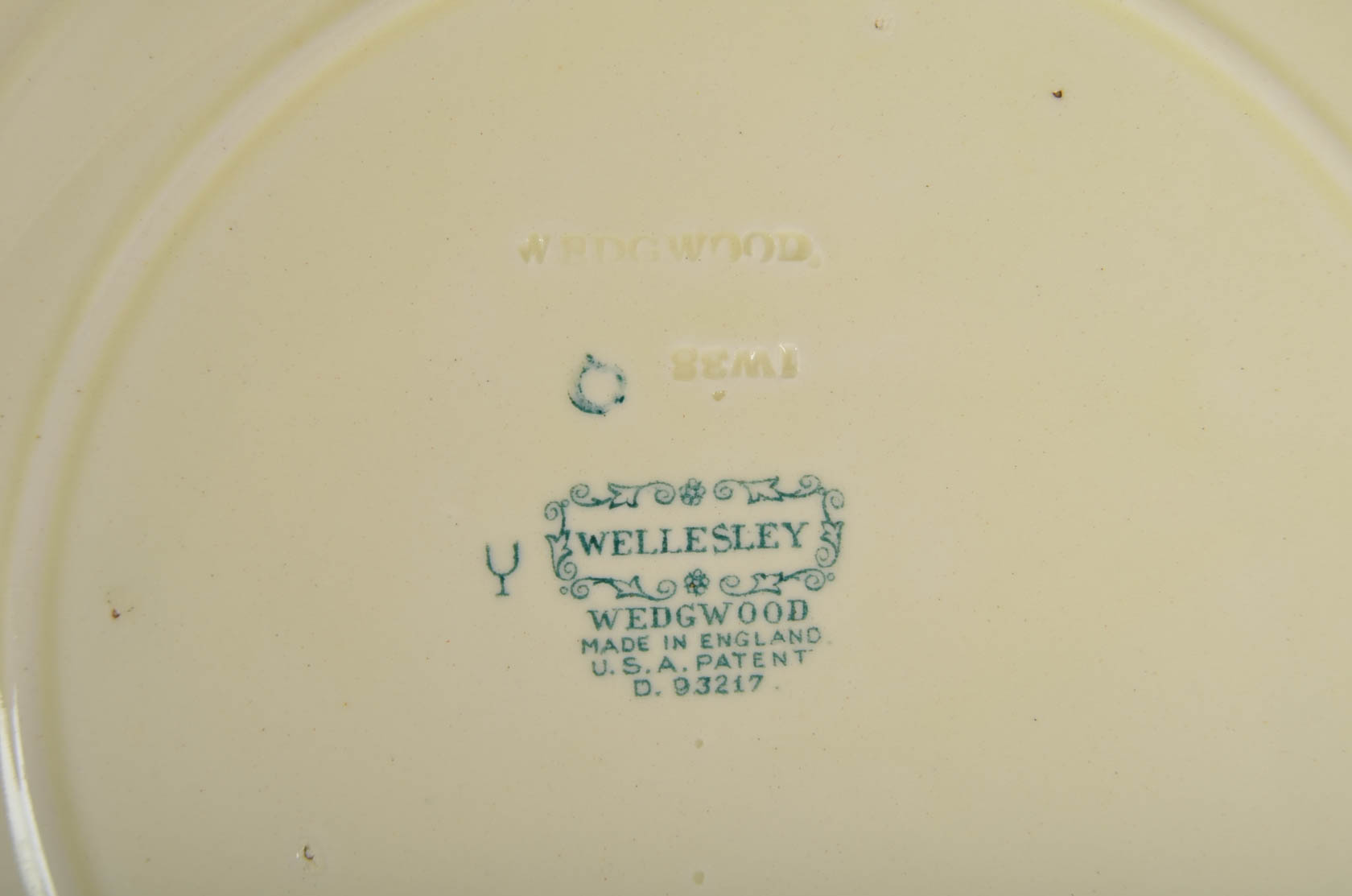 Wedgwood "Wellesley" China Set