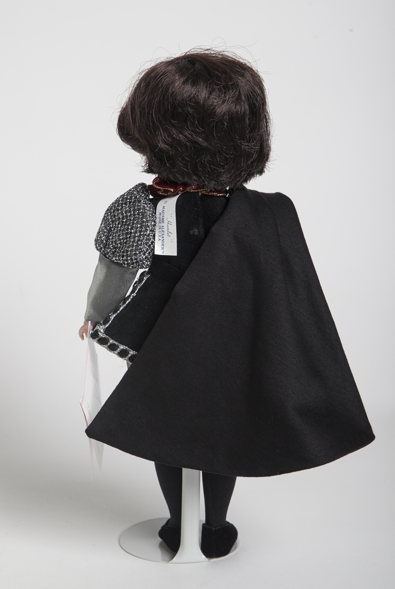 Madame Alexander Hamlet and Ophelia Dolls
