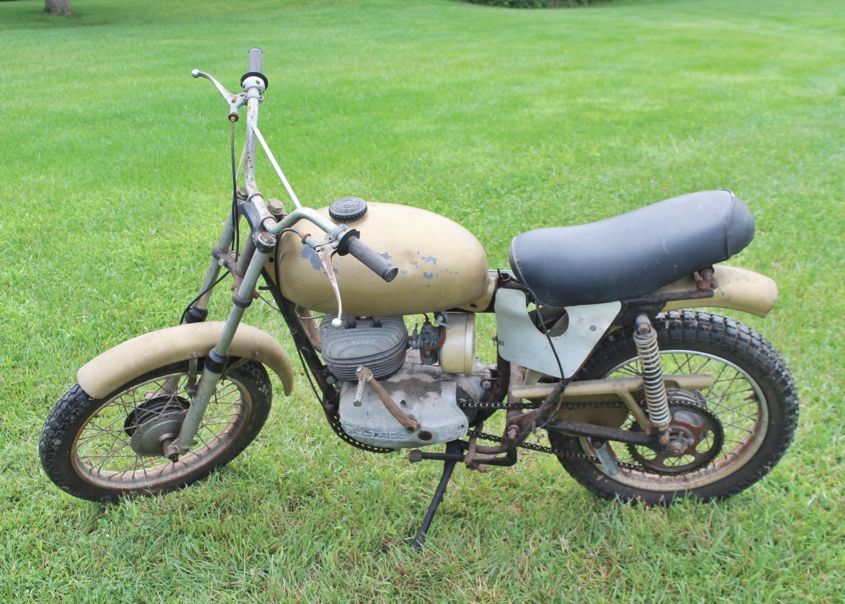 1966 Bultaco Lobito 100 CC Dirt Bike
