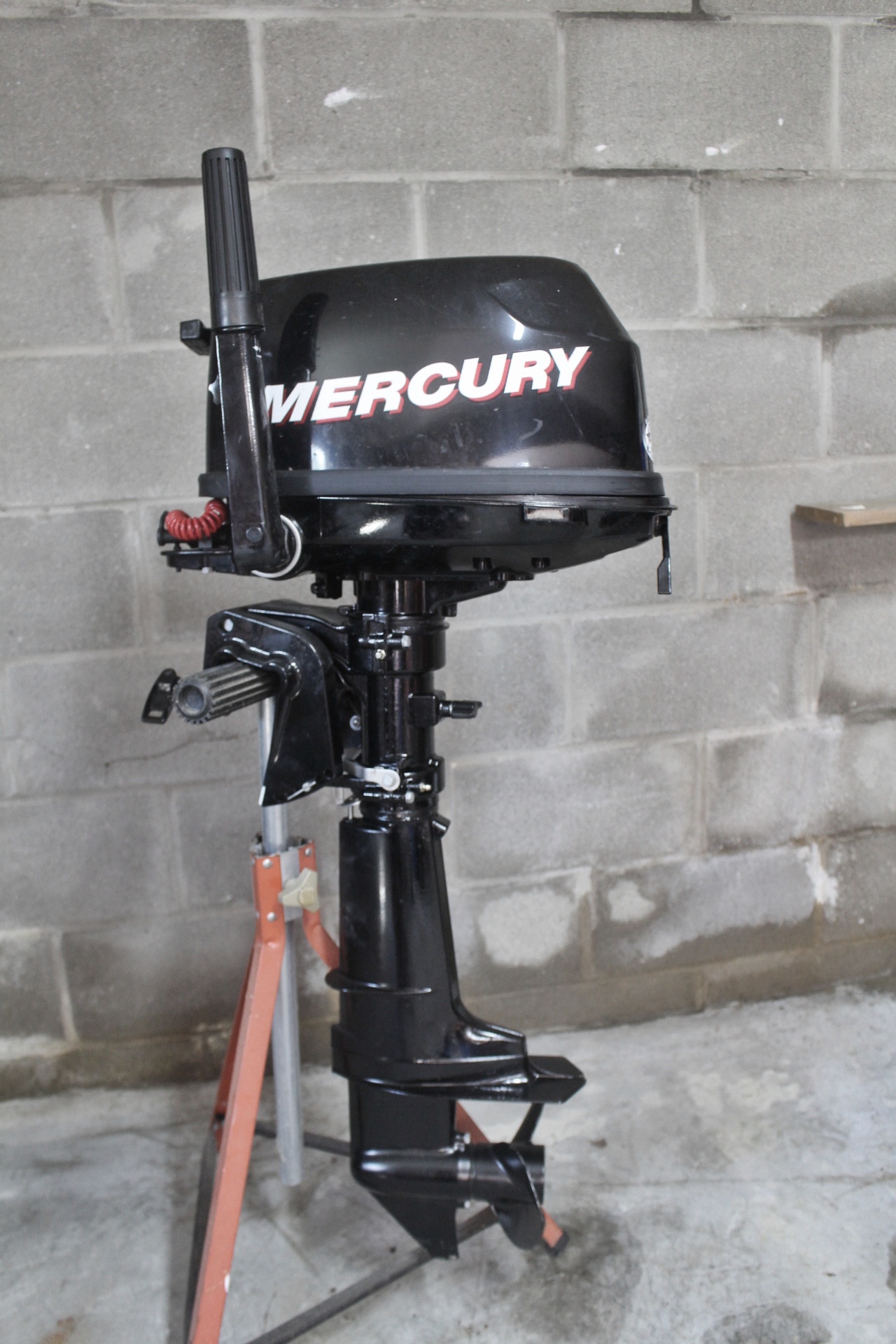 Mercury 5 HP Four Stroke Boat Motor