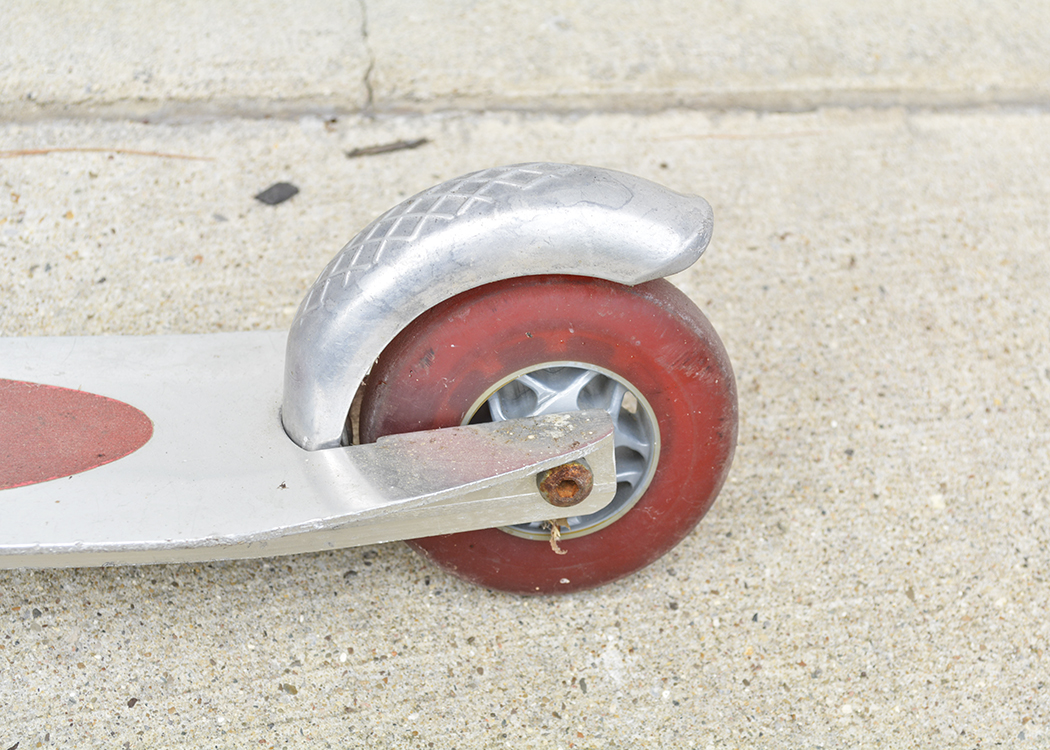 Yaak Brand Collapsible Scooter