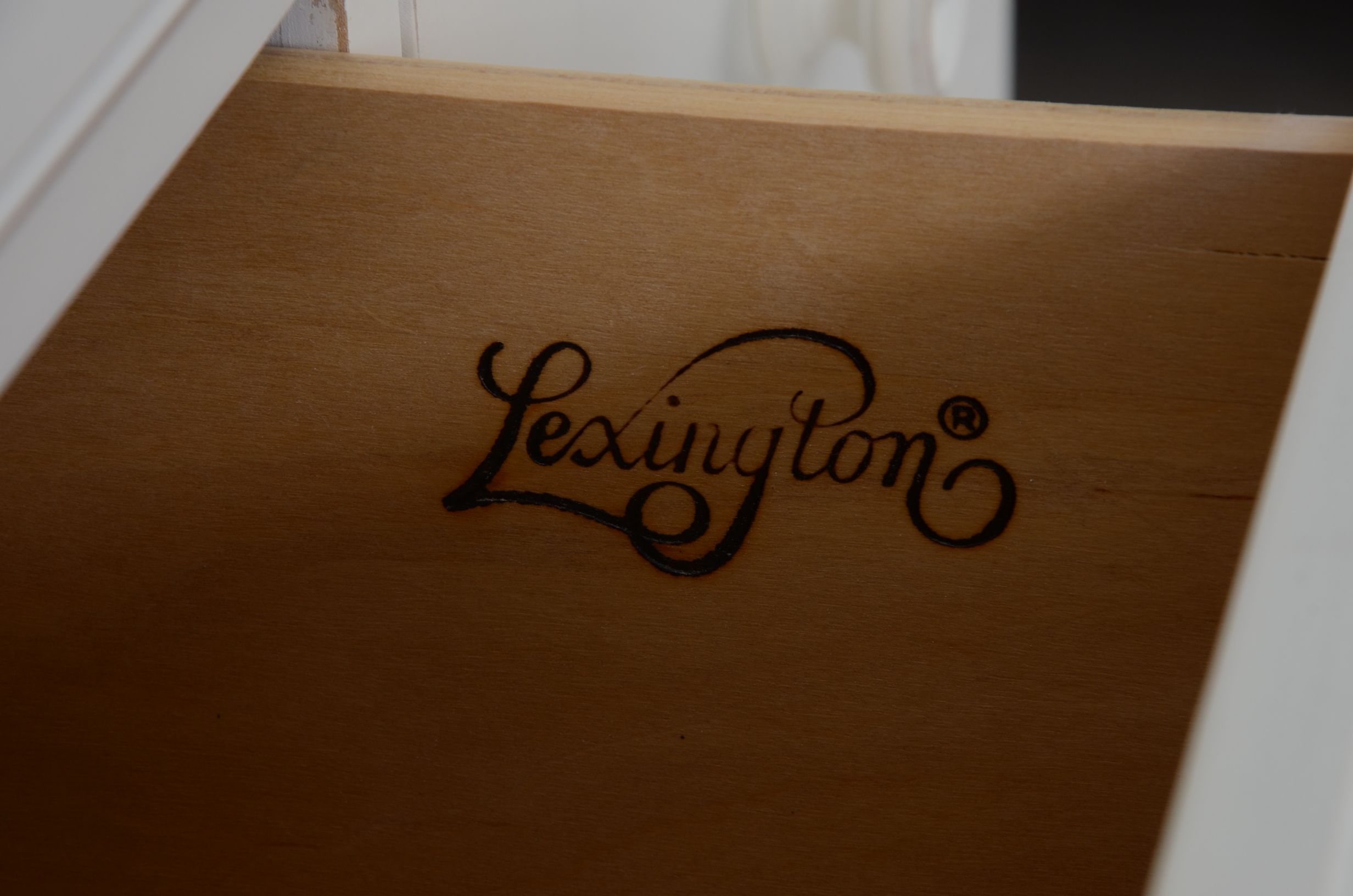 Lexington Seaside Retreat Chest