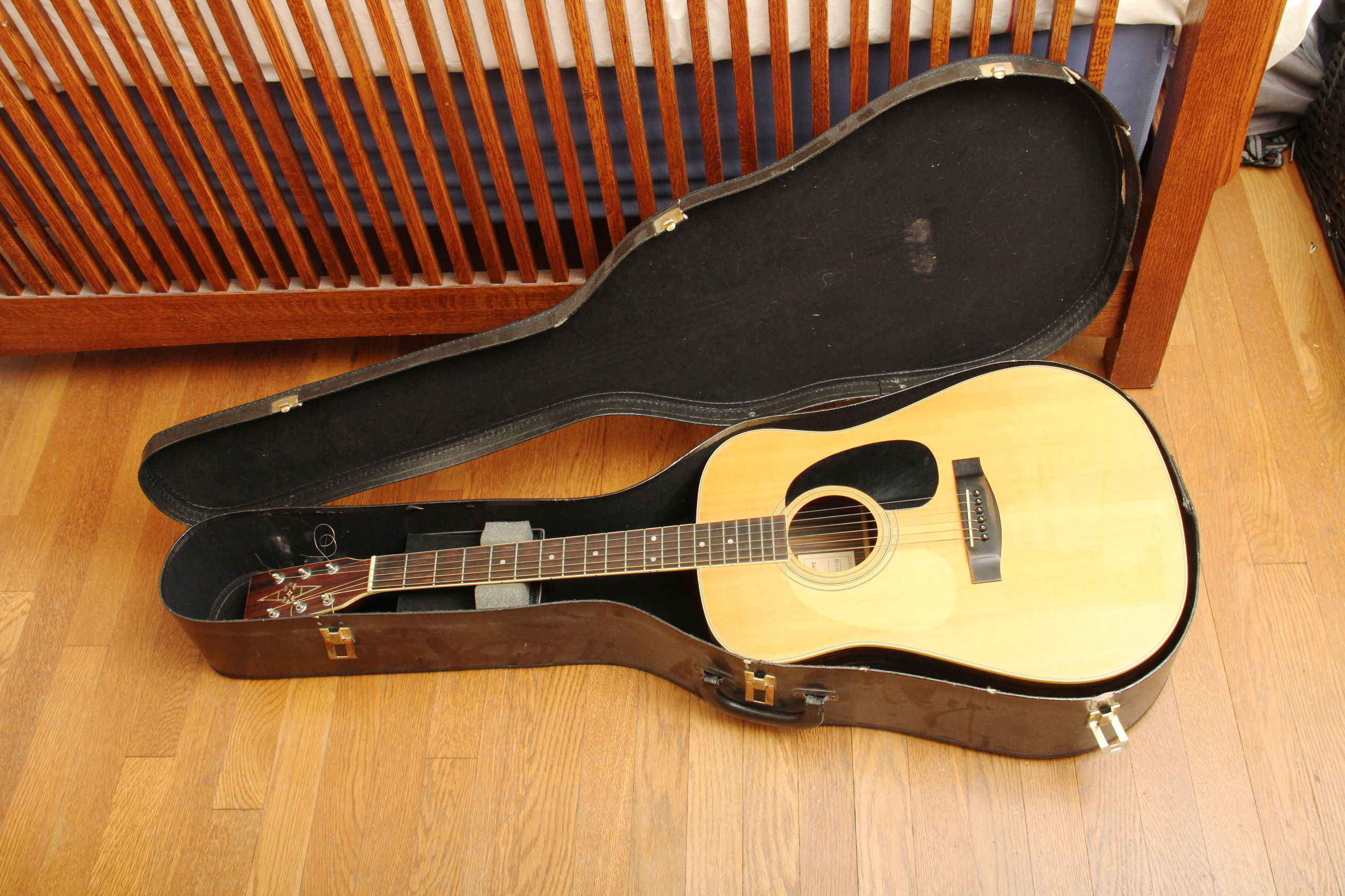 Alvarez Regent 5225 Acoustic Guitar