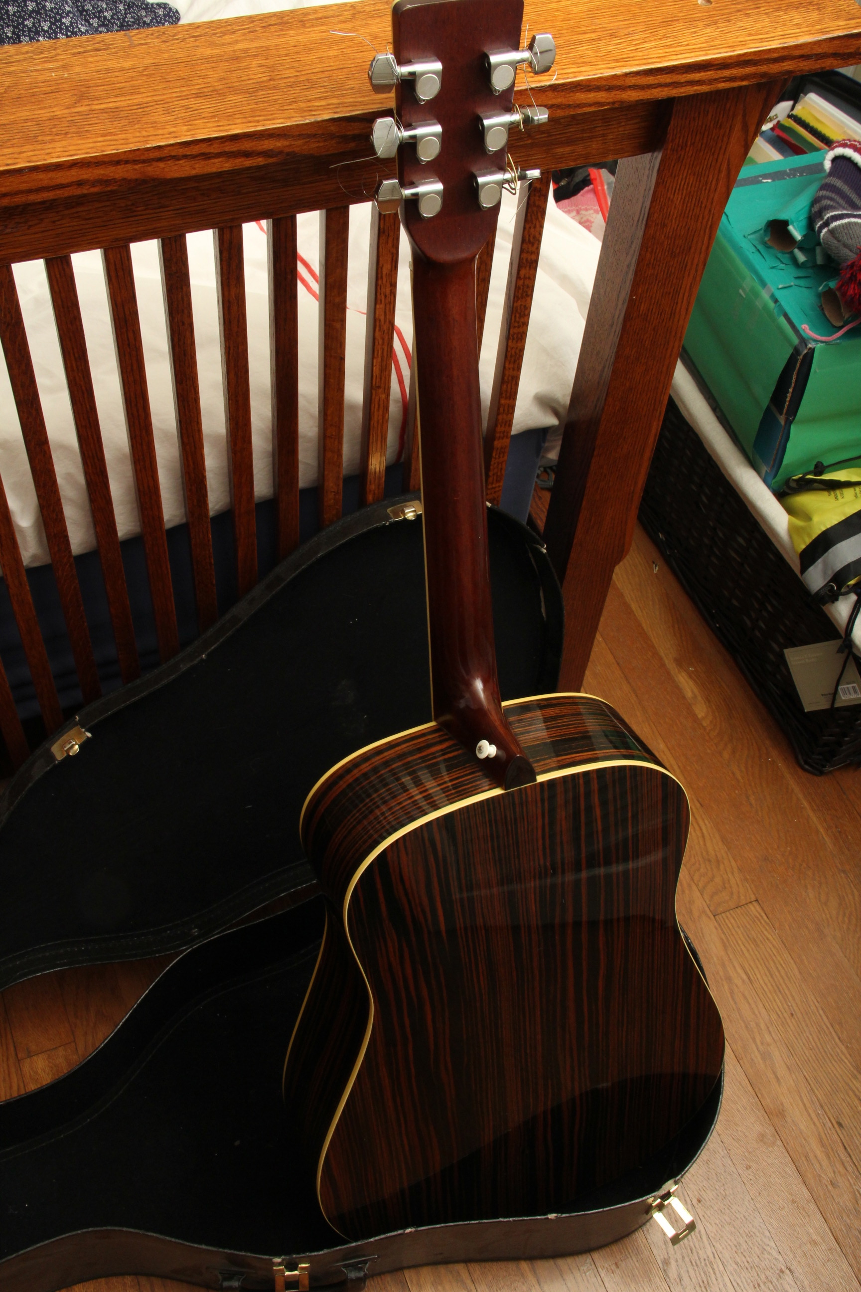 Alvarez Regent 5225 Acoustic Guitar