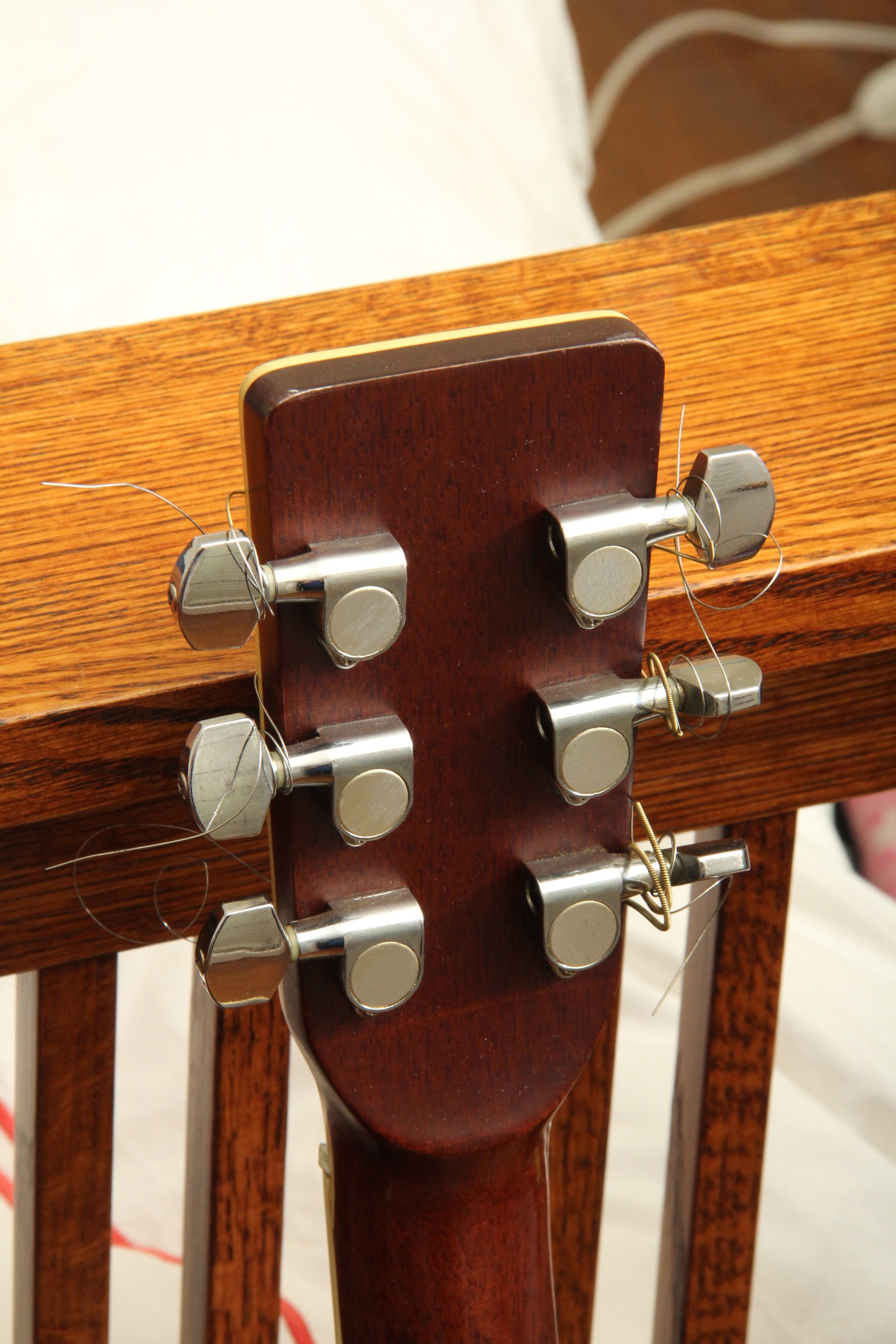 Alvarez Regent 5225 Acoustic Guitar