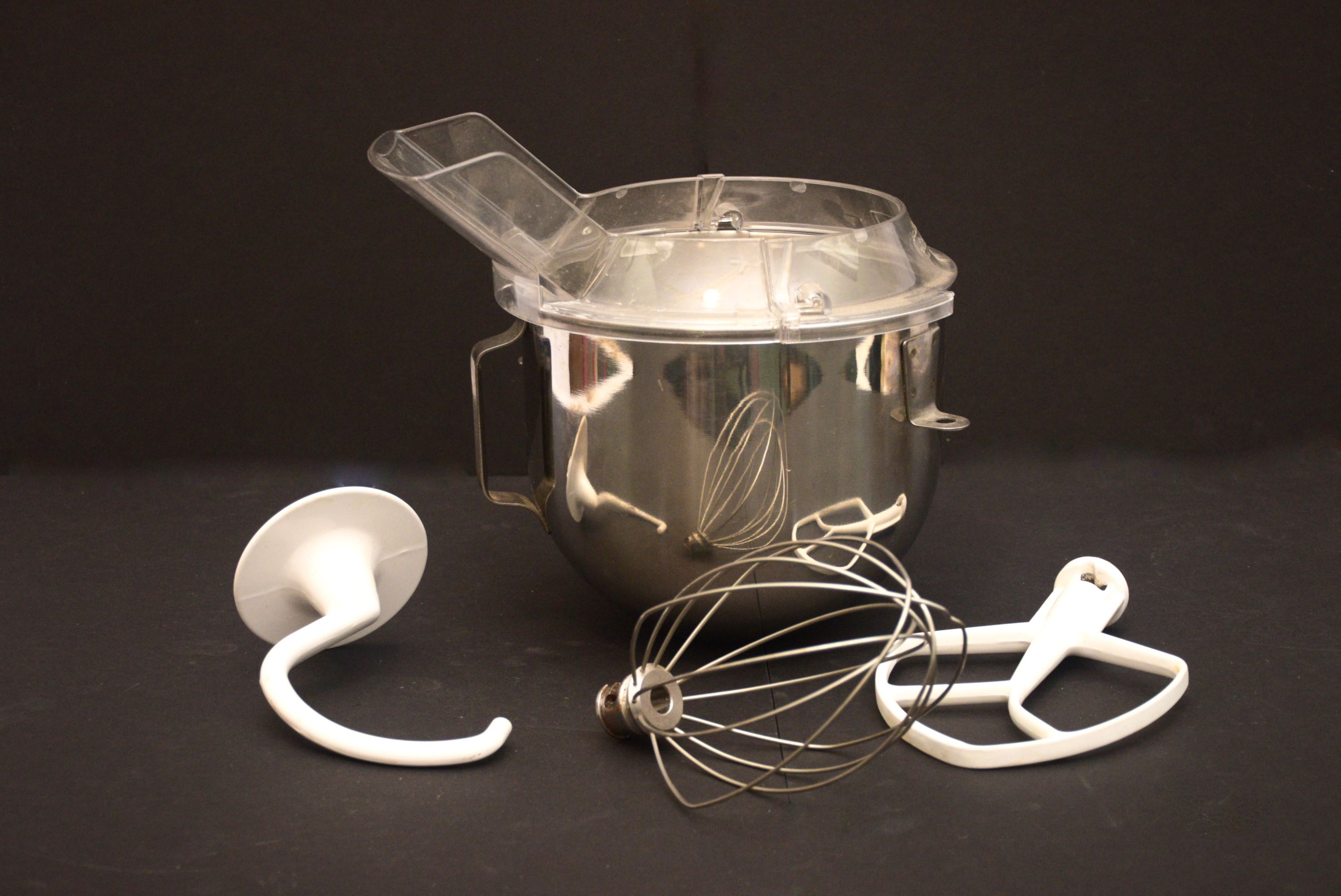 Kitchenaid Heavy Duty Stand Mixer Model KSM5 in White