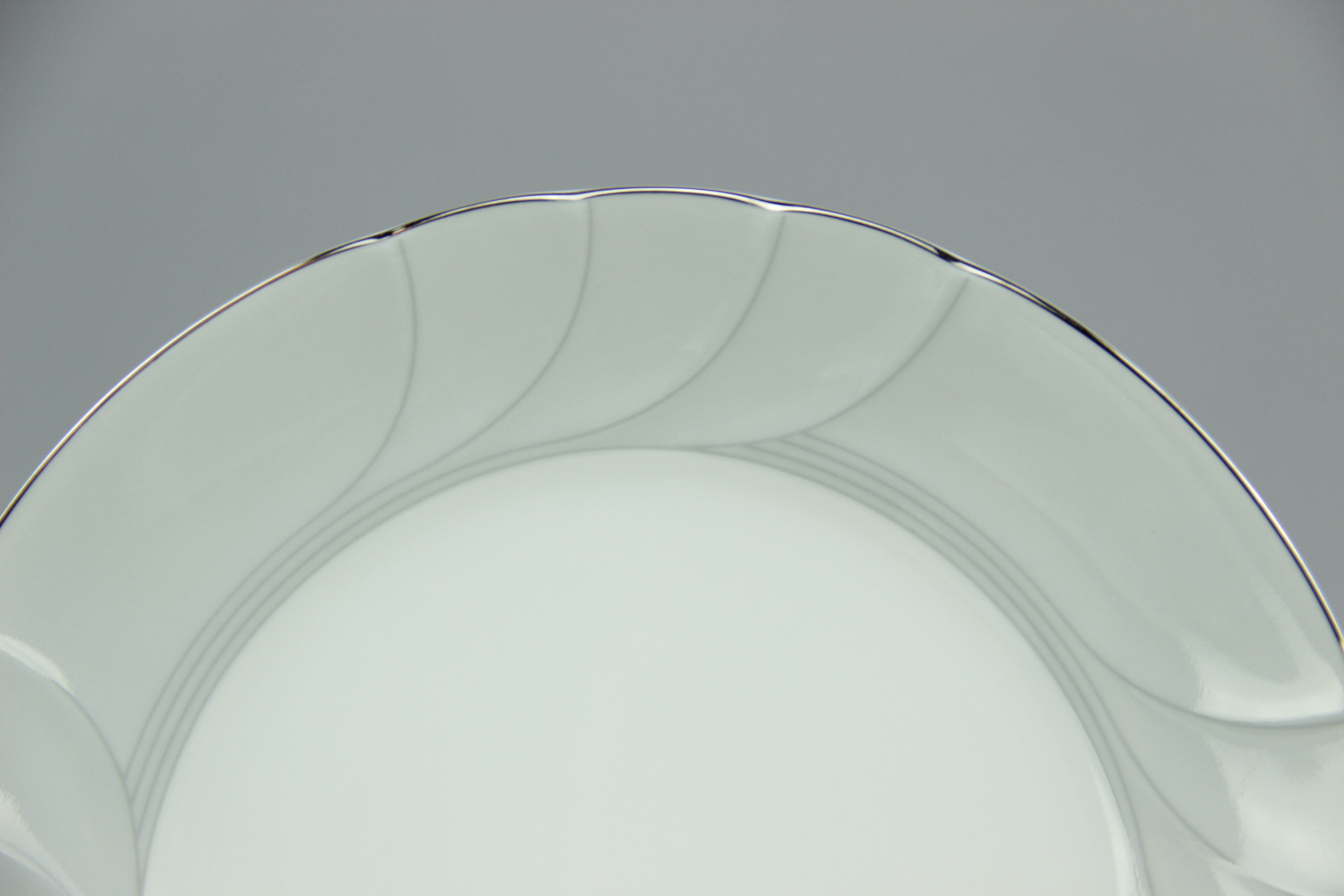 71-Piece Set of Mikasa "Prelude" China