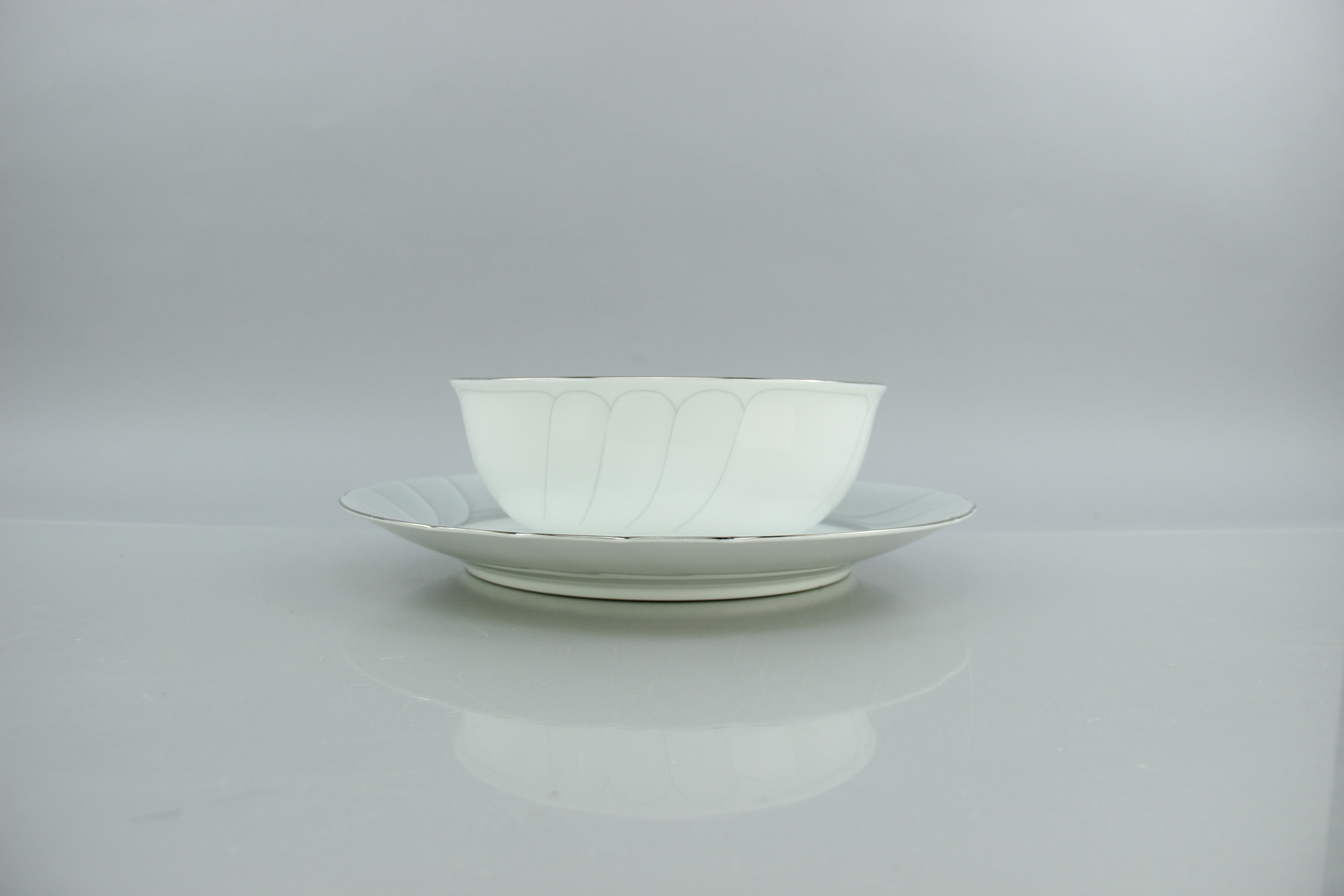 71-Piece Set of Mikasa "Prelude" China