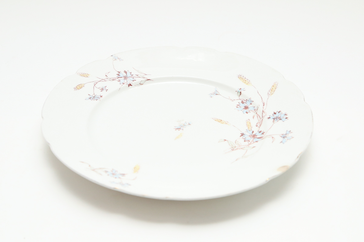Modern Floral Serving Ware
