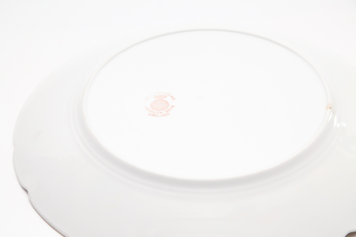 Modern Floral Serving Ware