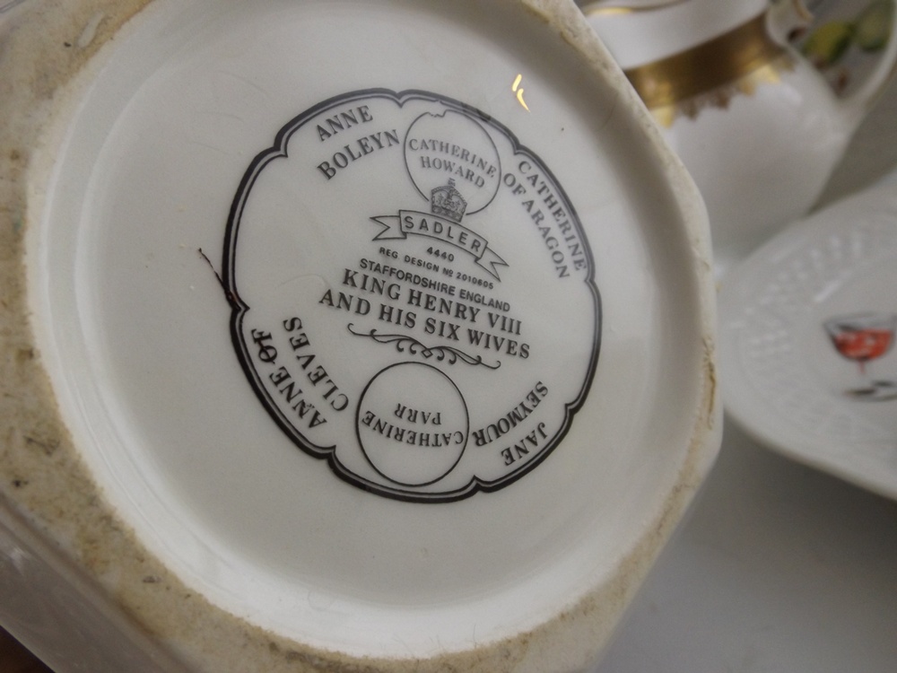 White and Gold Porcelain with French Plates, Henry VIII Teapot