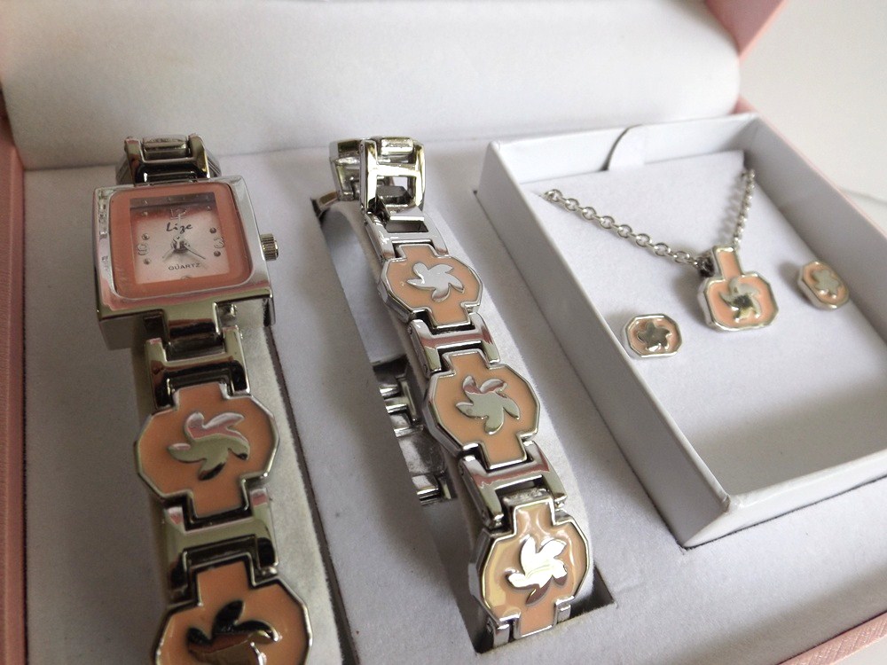 Lize Boxed Jewelry Set