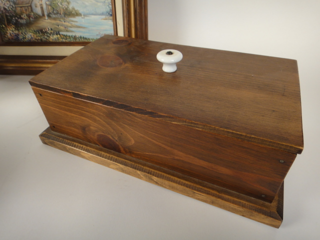 Collection of Decorative Pieces