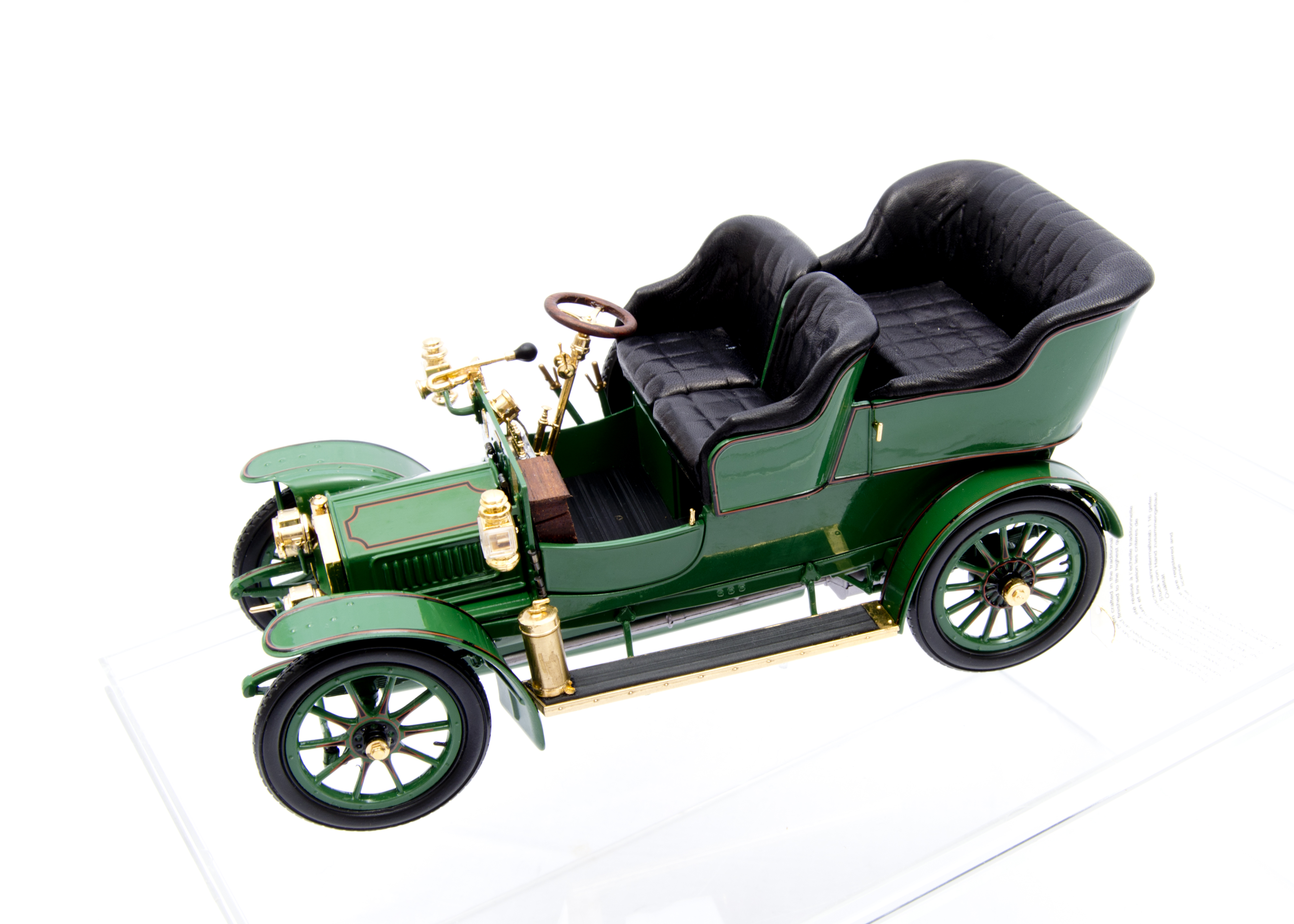 Franklin Mint 1:16 1905 "Little Sue" Rolls Royce Diecast Car