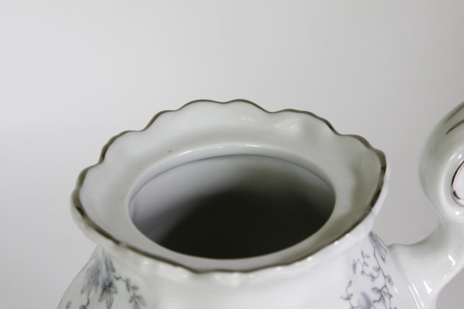 Johann Haviland Blue Garland Dinner Set