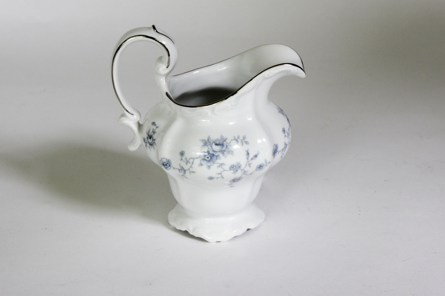 Johann Haviland Blue Garland Dinner Set