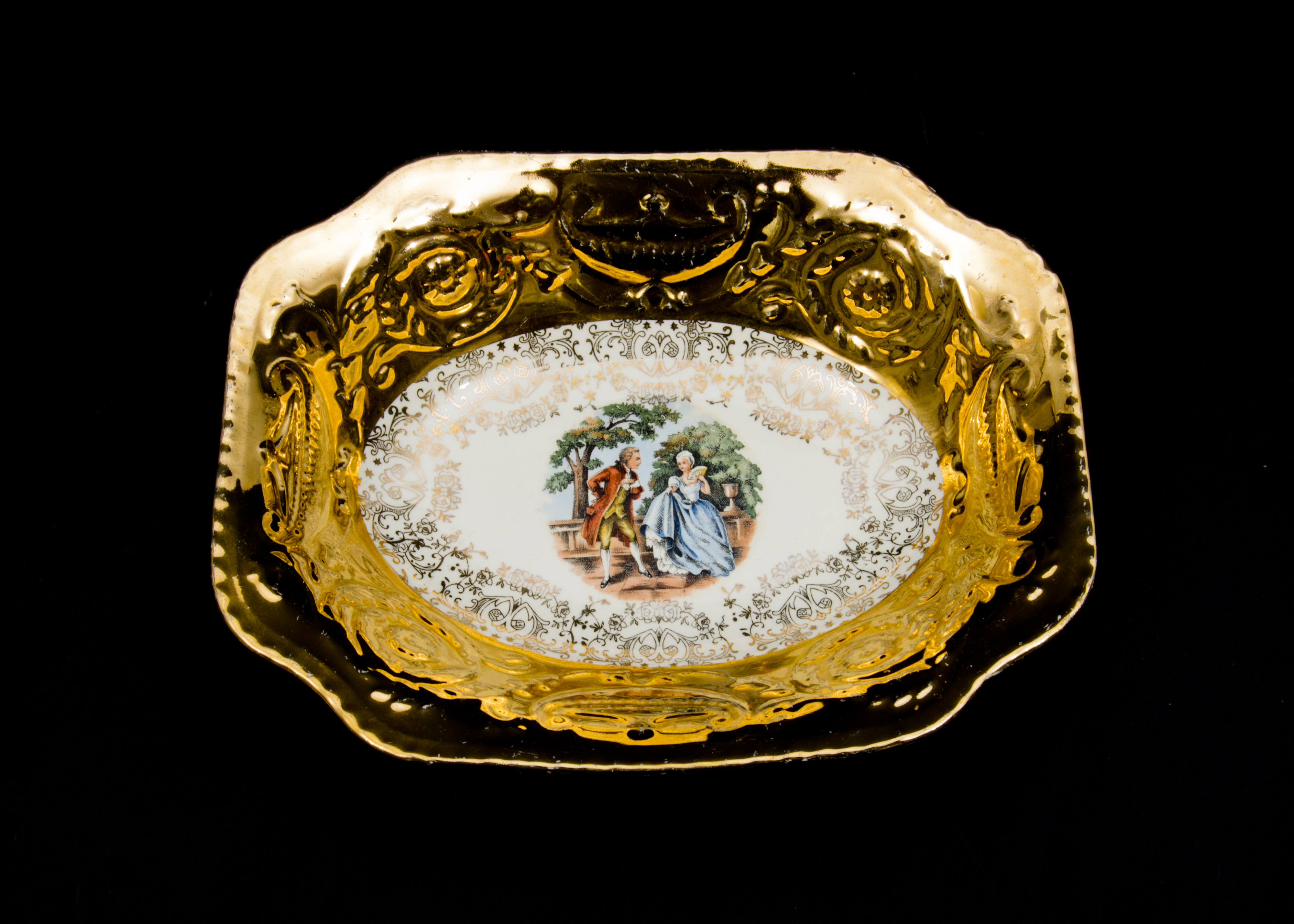 1930s 22 Karat Gold China Set - "Adam Antique" by Steubenville