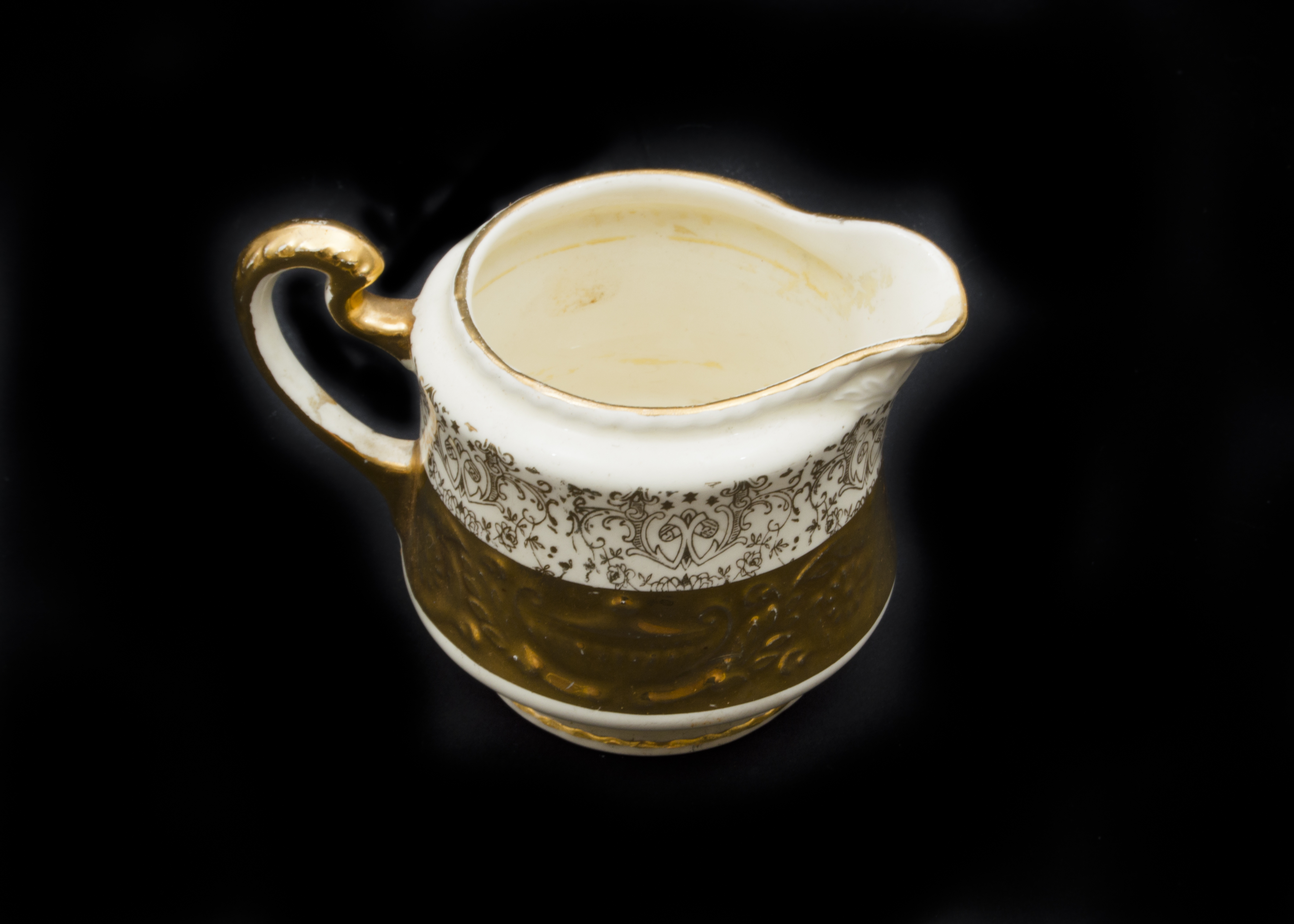 1930s 22 Karat Gold China Set - "Adam Antique" by Steubenville