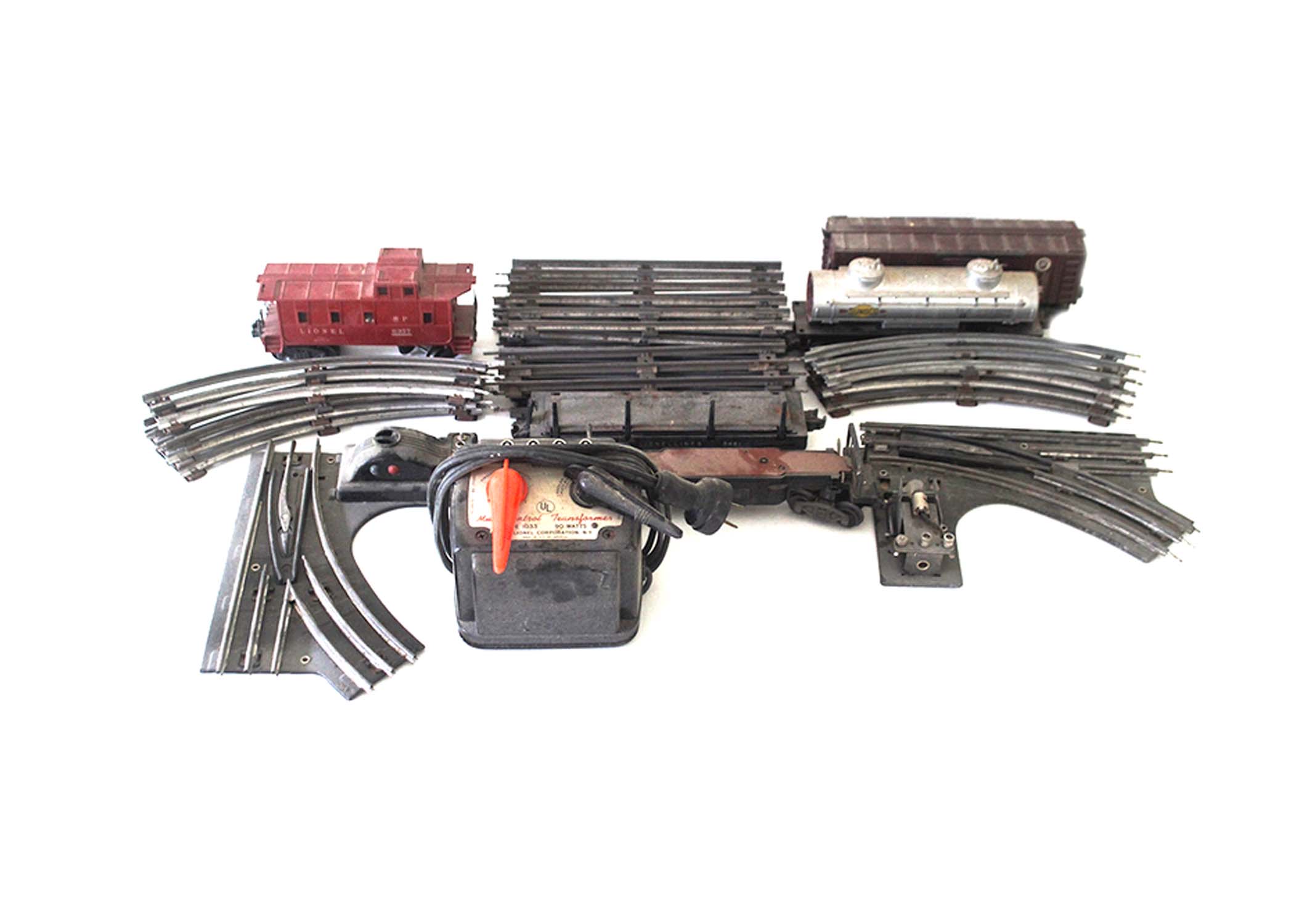 Vintage Lionel O-27 Gauge Model Train Set