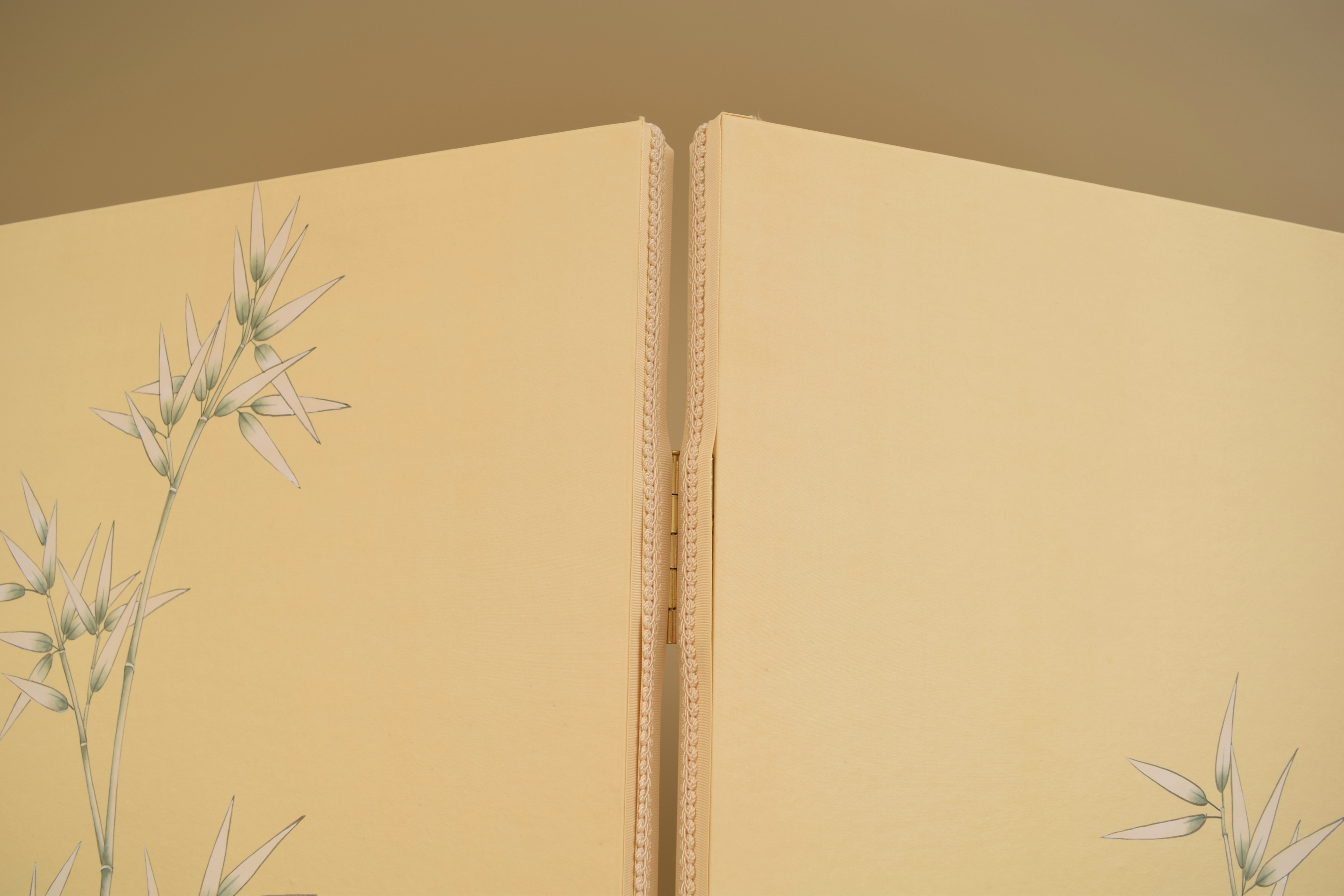 Degournay Silk Folding Panel Screen