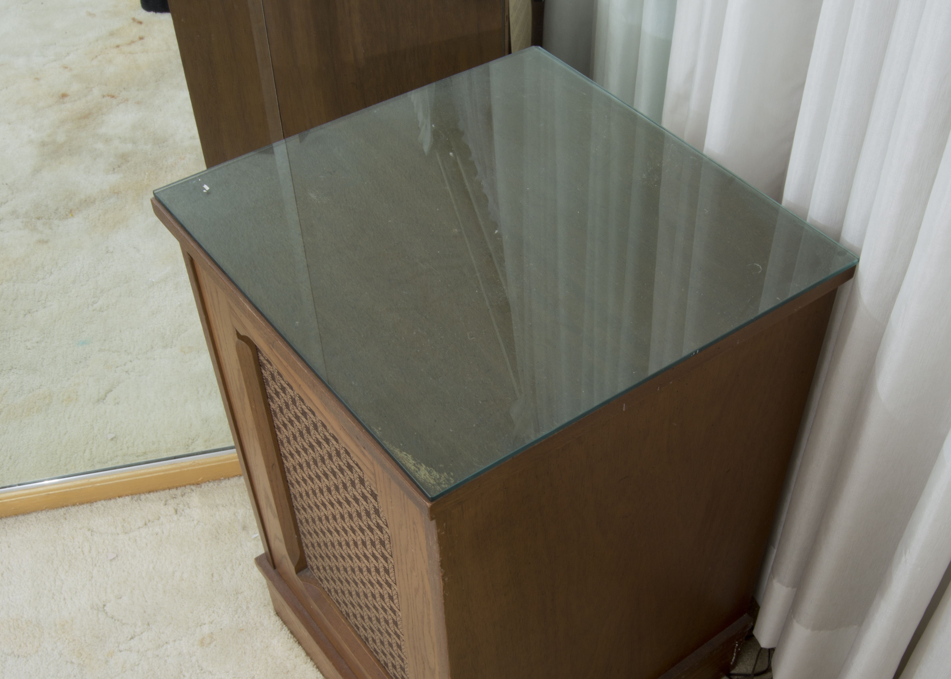 Set of Vintage Gee-Jay High Fidelity Oak Speaker Cabinets