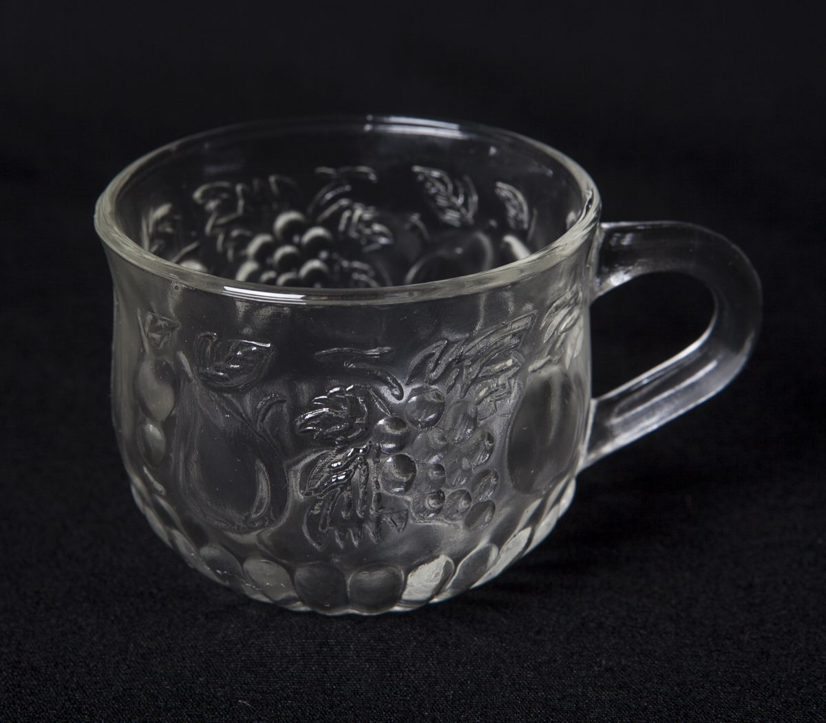 Jeannette Glass Punch Bowl Set