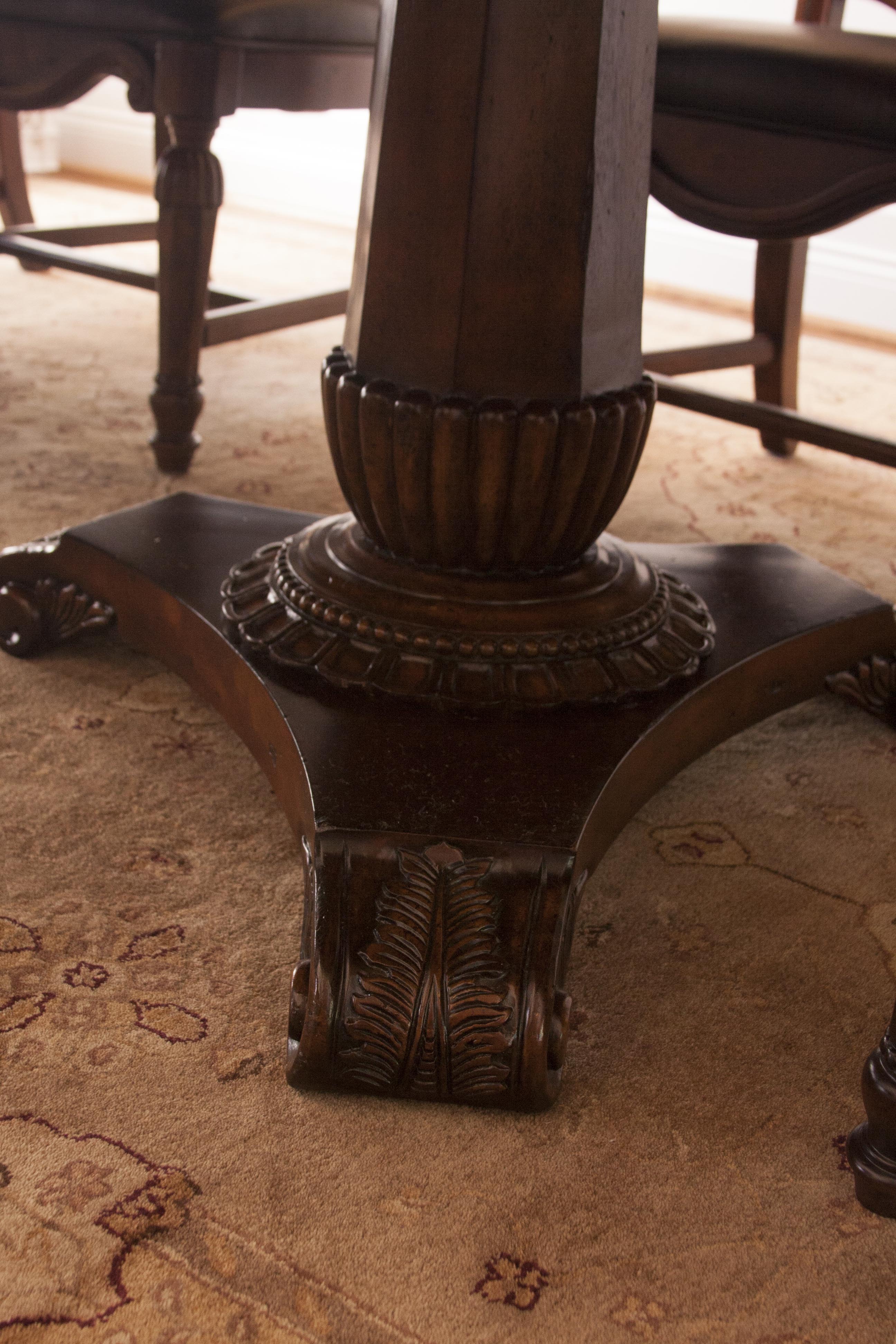 Broyhill Dining Table and Chairs