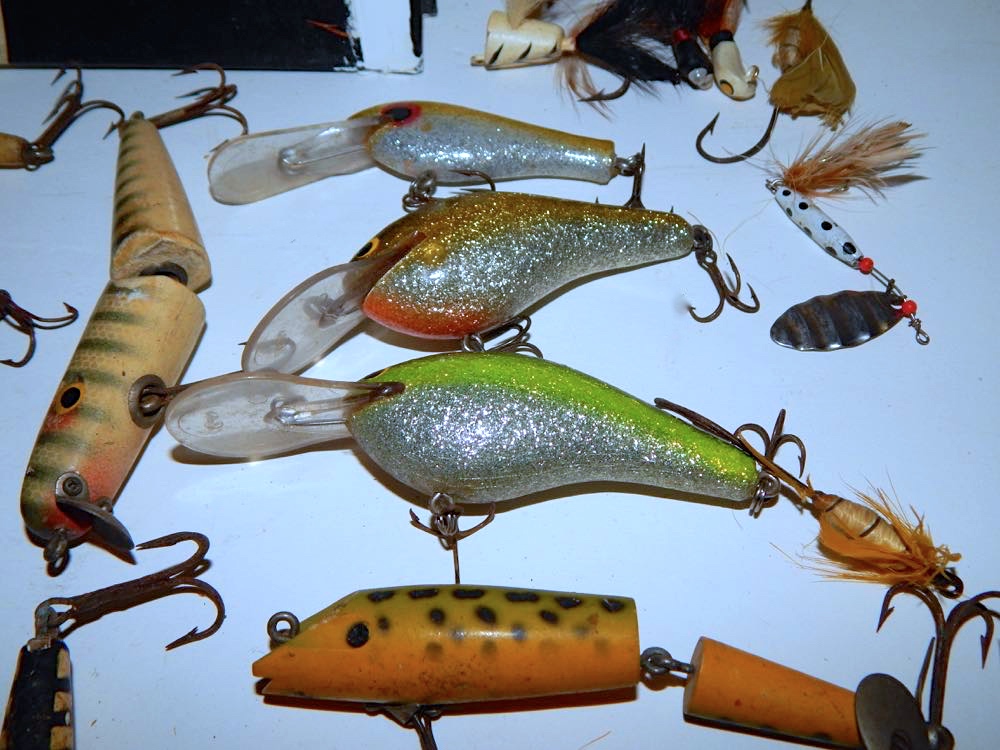 Vintage Fishing Lures & Book
