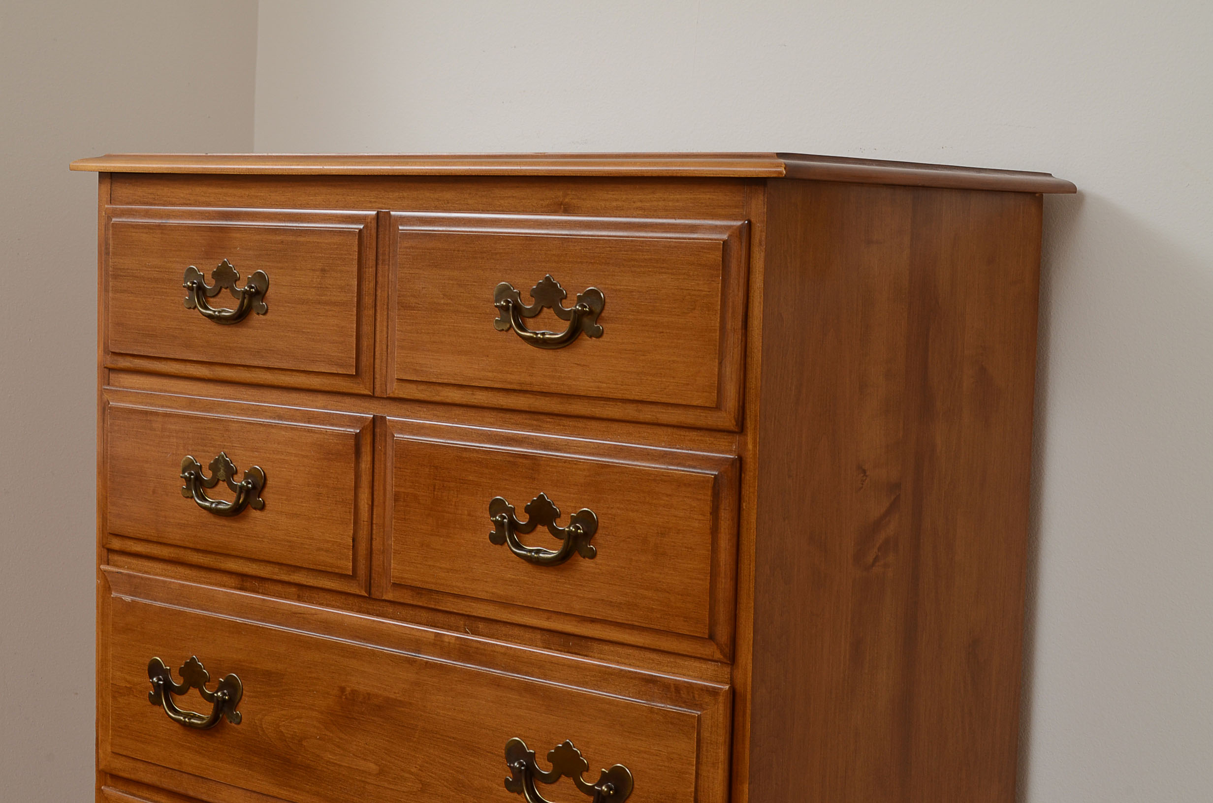 Kling Maple Dresser