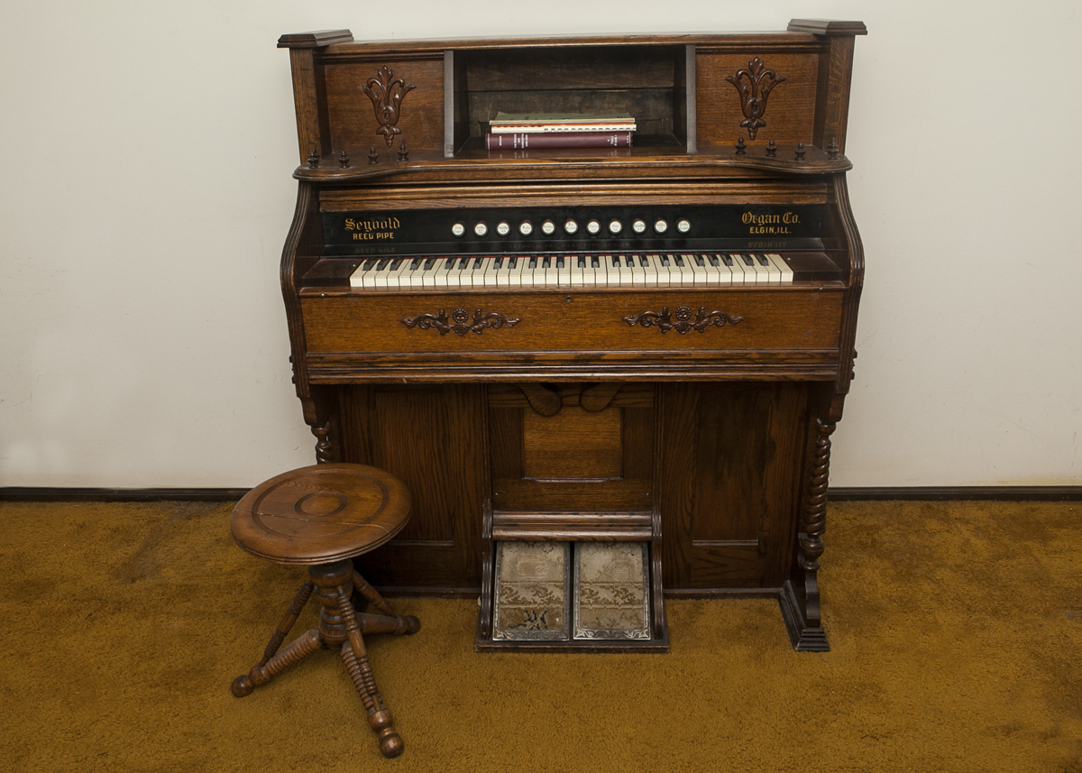 Seybold Reed Pipe Pump Organ