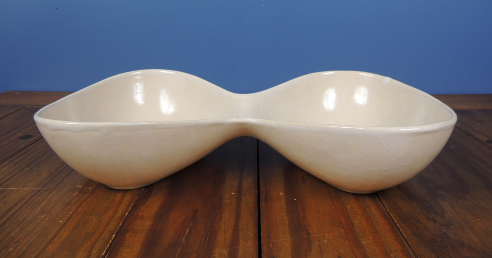 Mid Century Modern Roseville Raymor Art Pottery