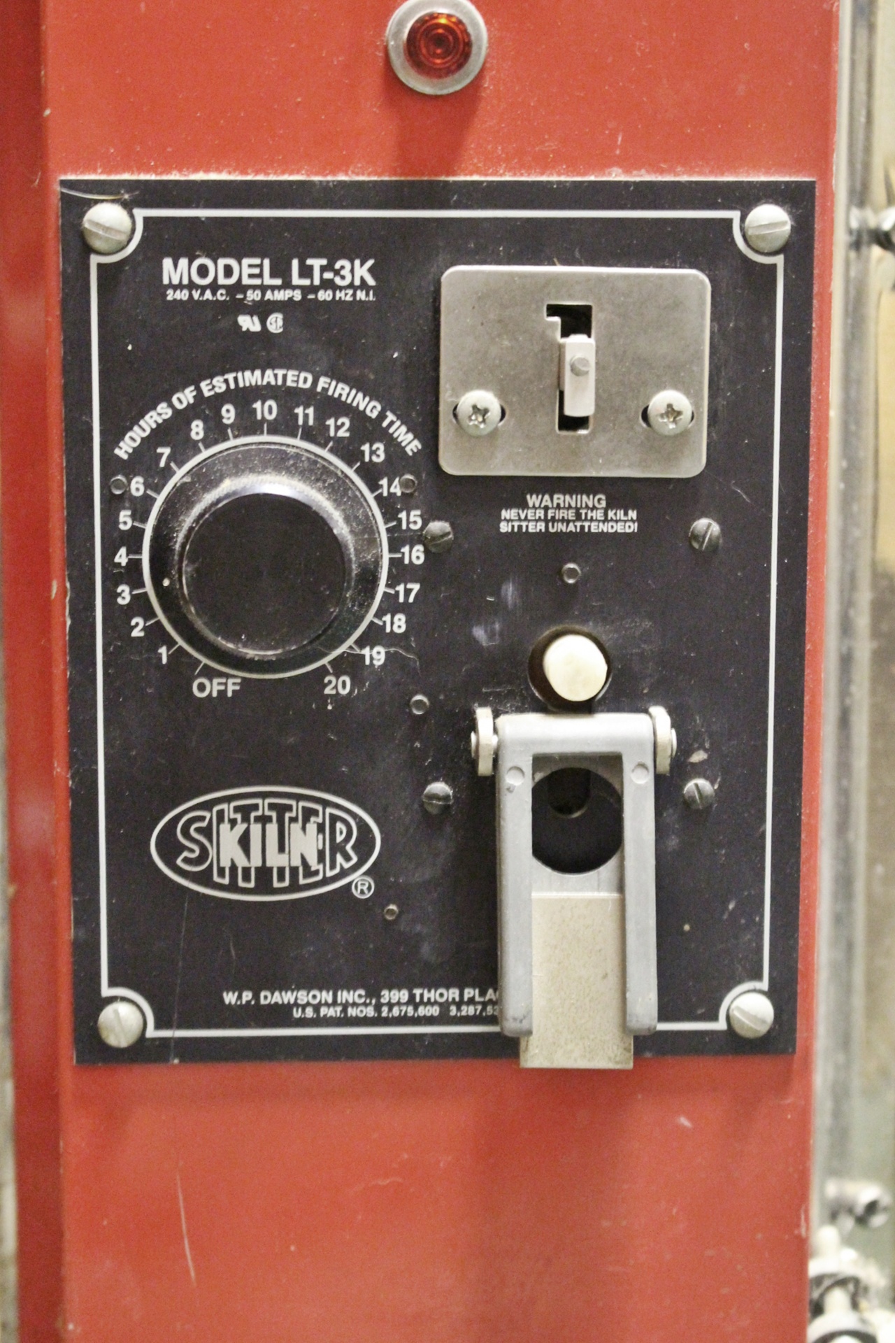 "Evenheat" Manual Kiln w/ Kiln Sitter Control and Supplies