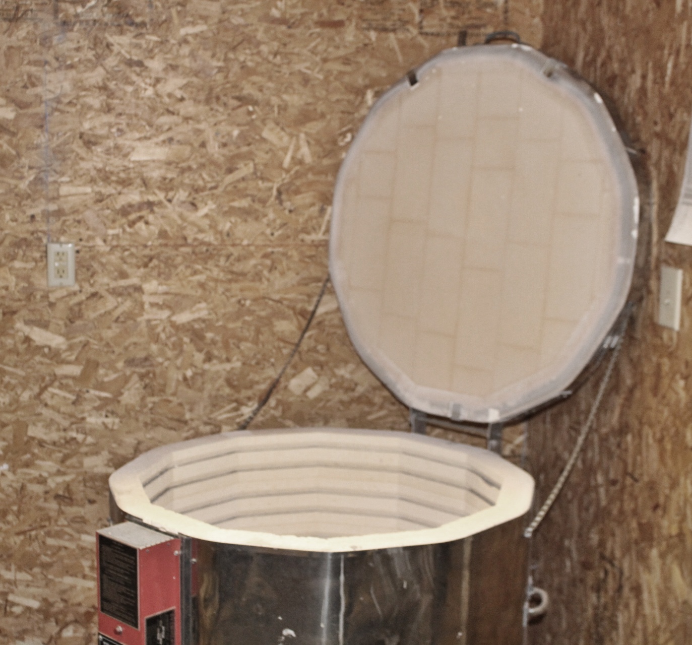 "Evenheat" Manual Kiln w/ Kiln Sitter Control and Supplies