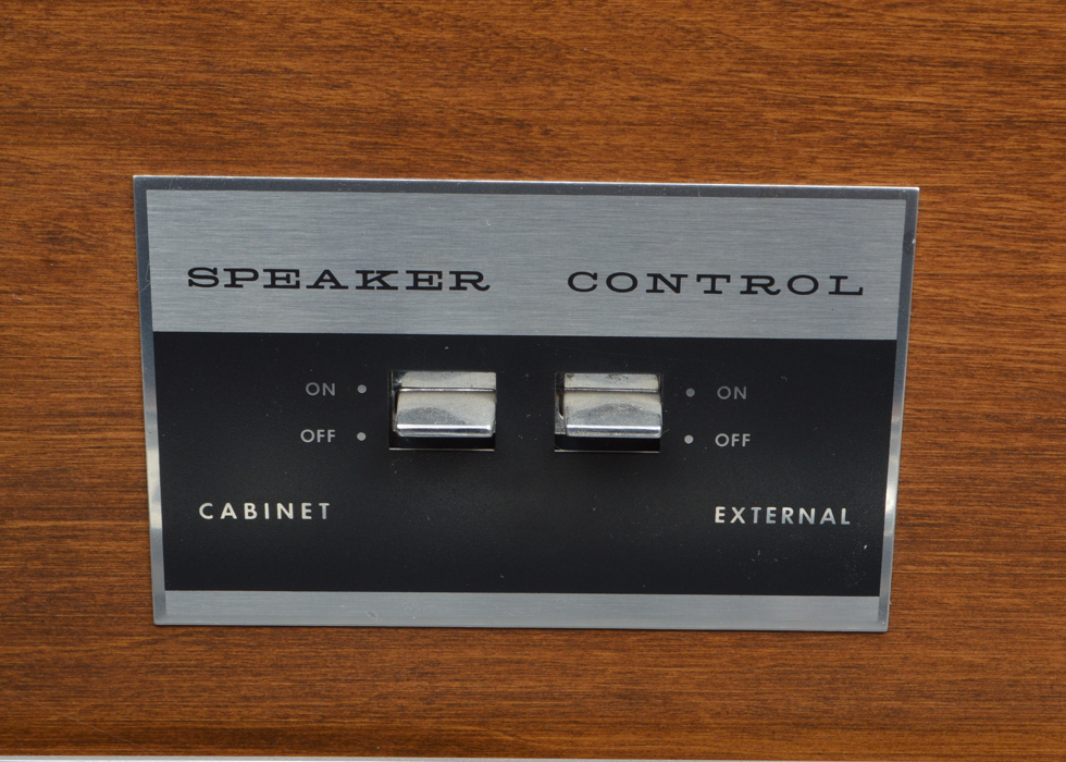 Vintage Stereo Cabinet with Receiver and Turn Table