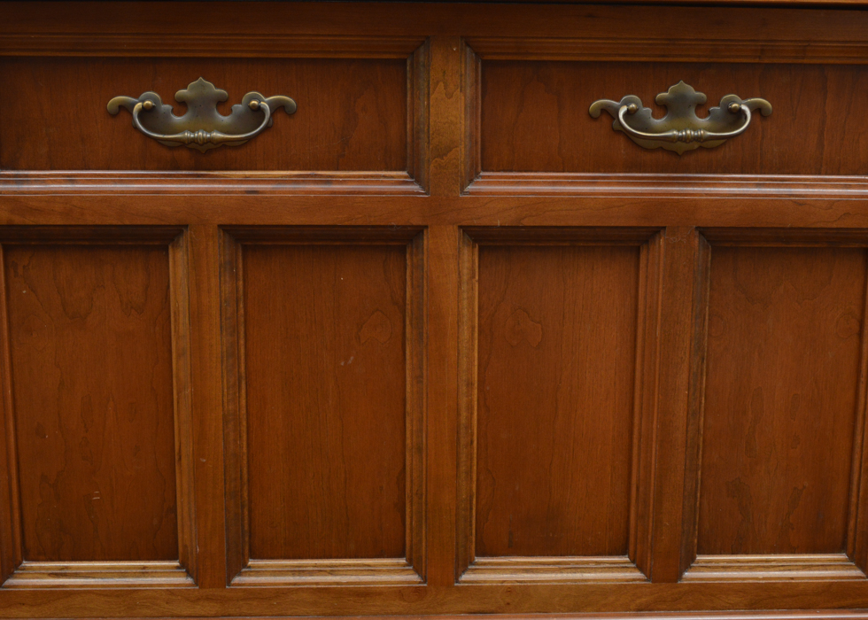 Vintage Stereo Cabinet with Receiver and Turn Table