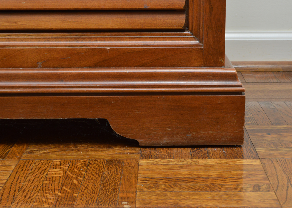 Vintage Stereo Cabinet with Receiver and Turn Table