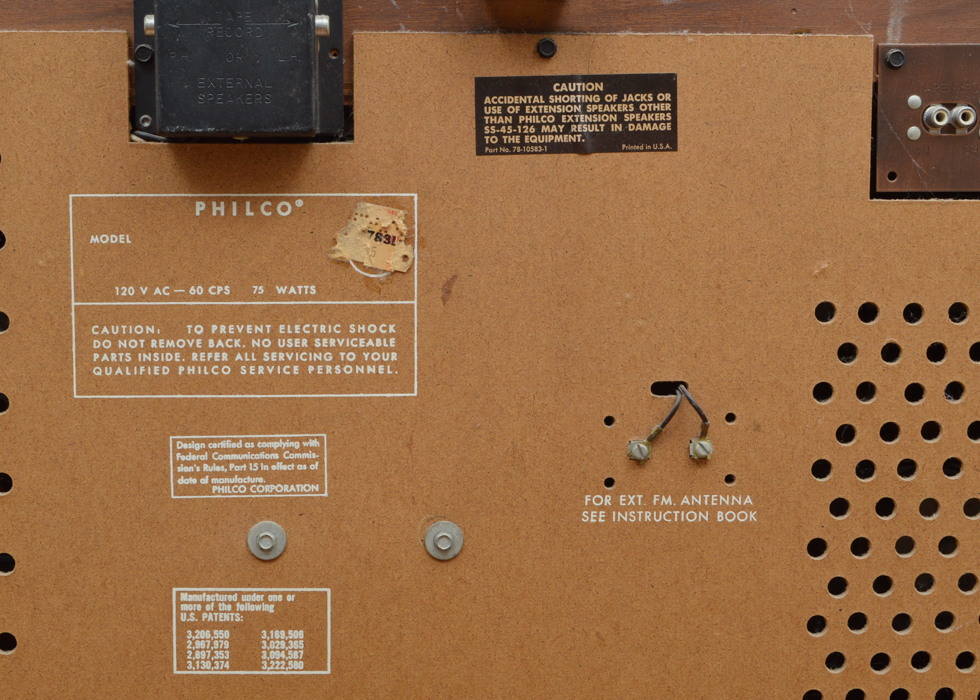 Vintage Stereo Cabinet with Receiver and Turn Table