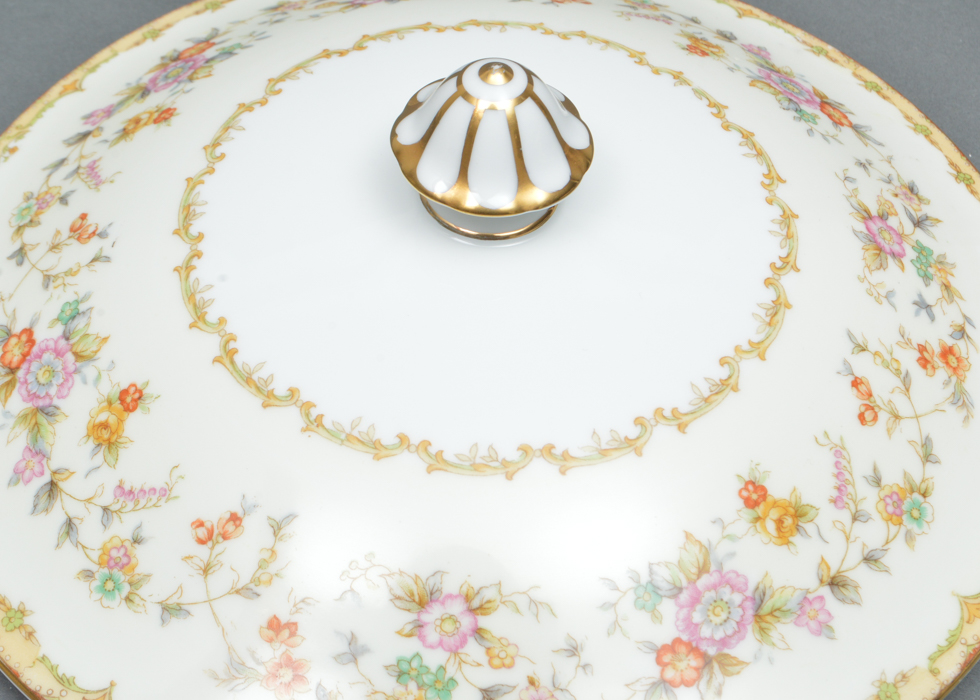 Vintage Noritake M China 12 Place Settings in  Columbine Pattern