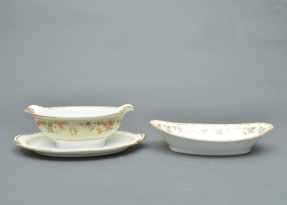 Vintage Noritake M China 12 Place Settings in  Columbine Pattern