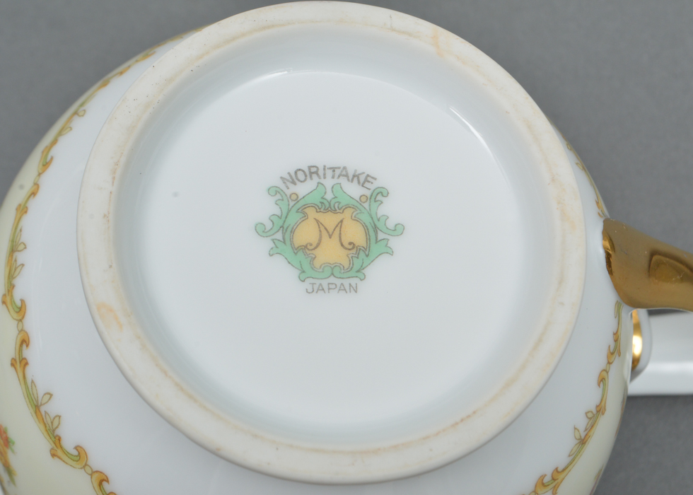 Vintage Noritake M China 12 Place Settings in  Columbine Pattern