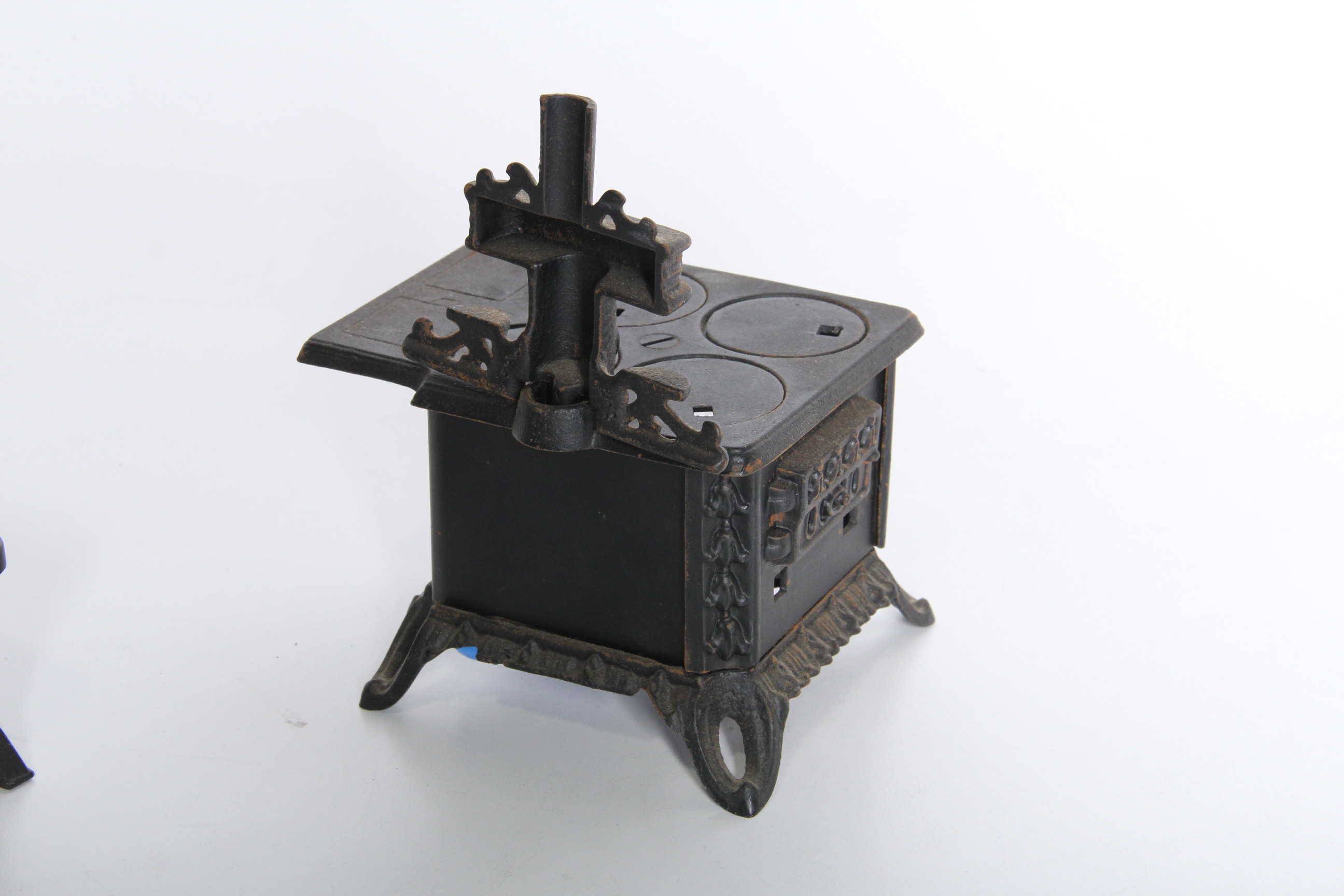 Cast Iron Miniature Collectibles