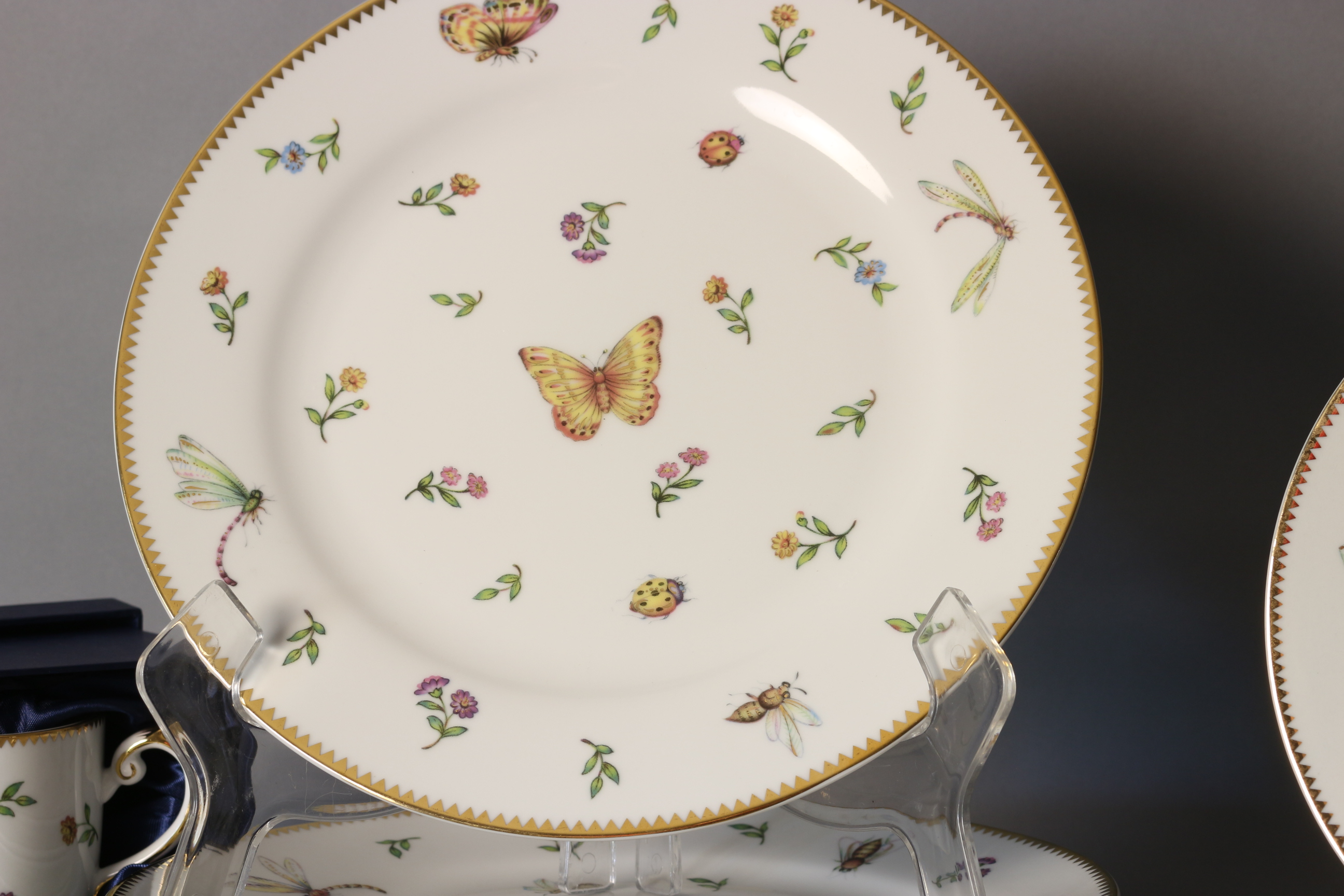 I. Godinger and Co. Primavera Dishware Collection
